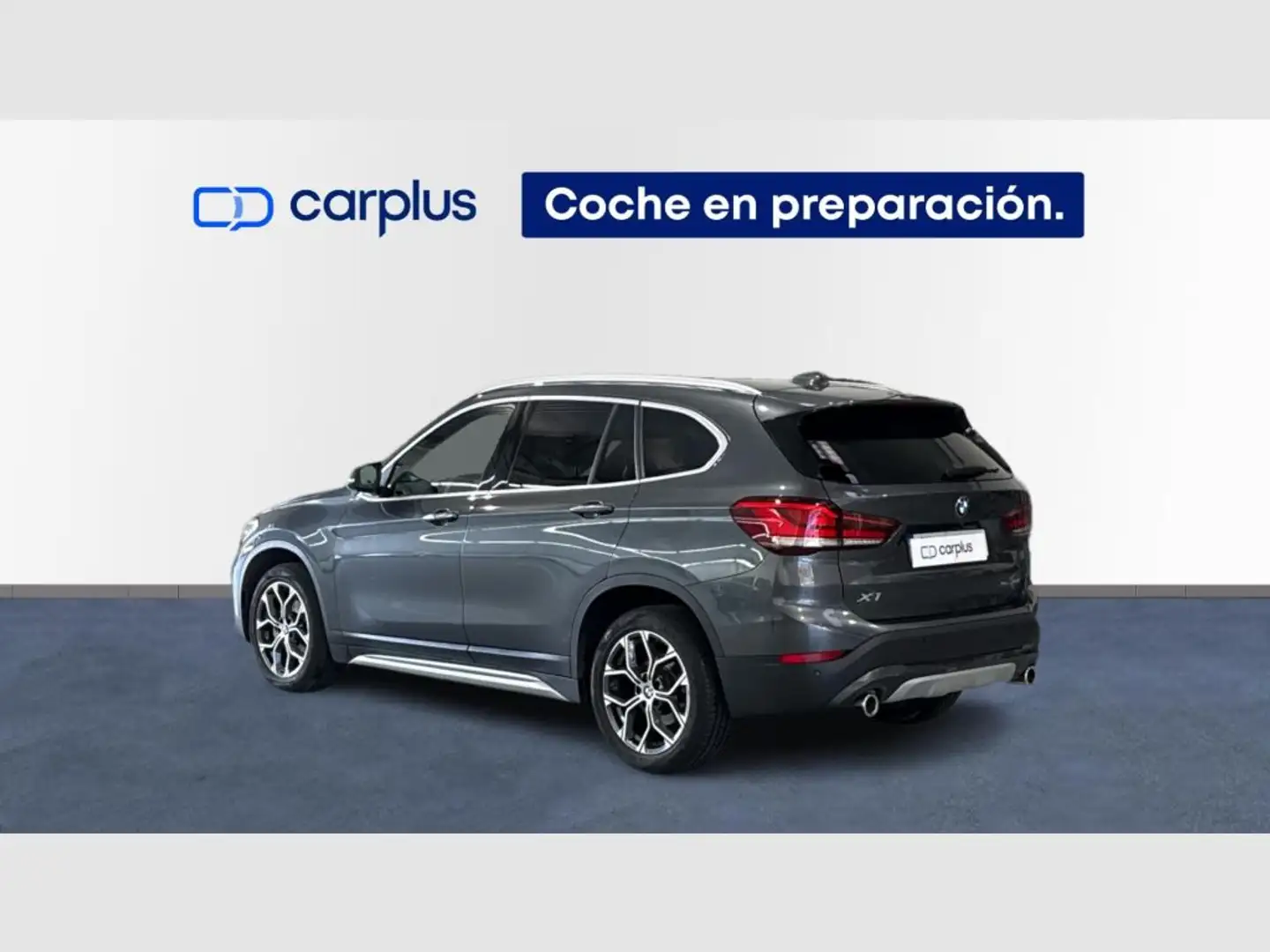 BMW X1 sDrive 18dA Gris - 2