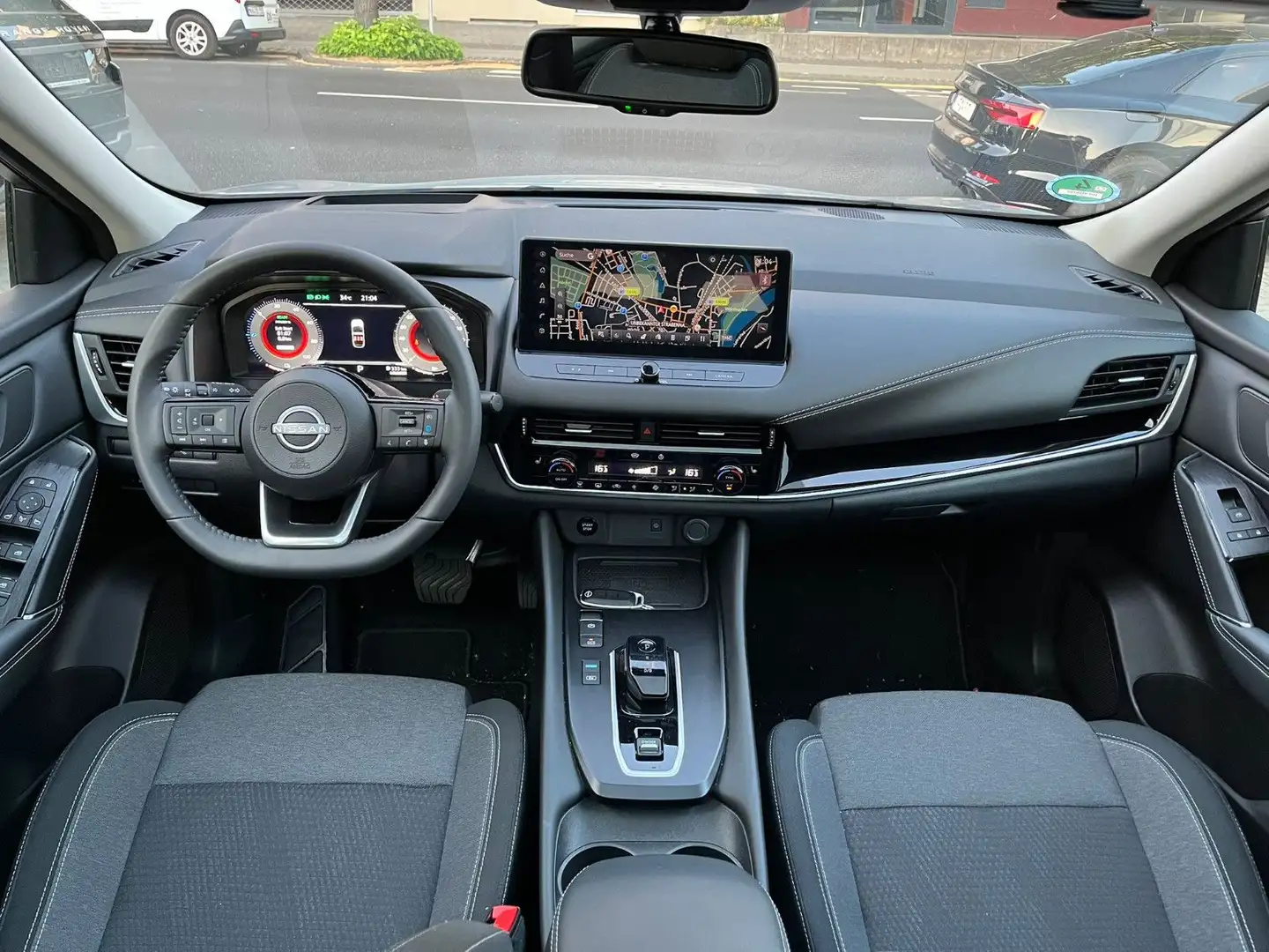 Nissan Qashqai Black Editon e-Power*PANO*GARANTIE*RFK Grau - 2