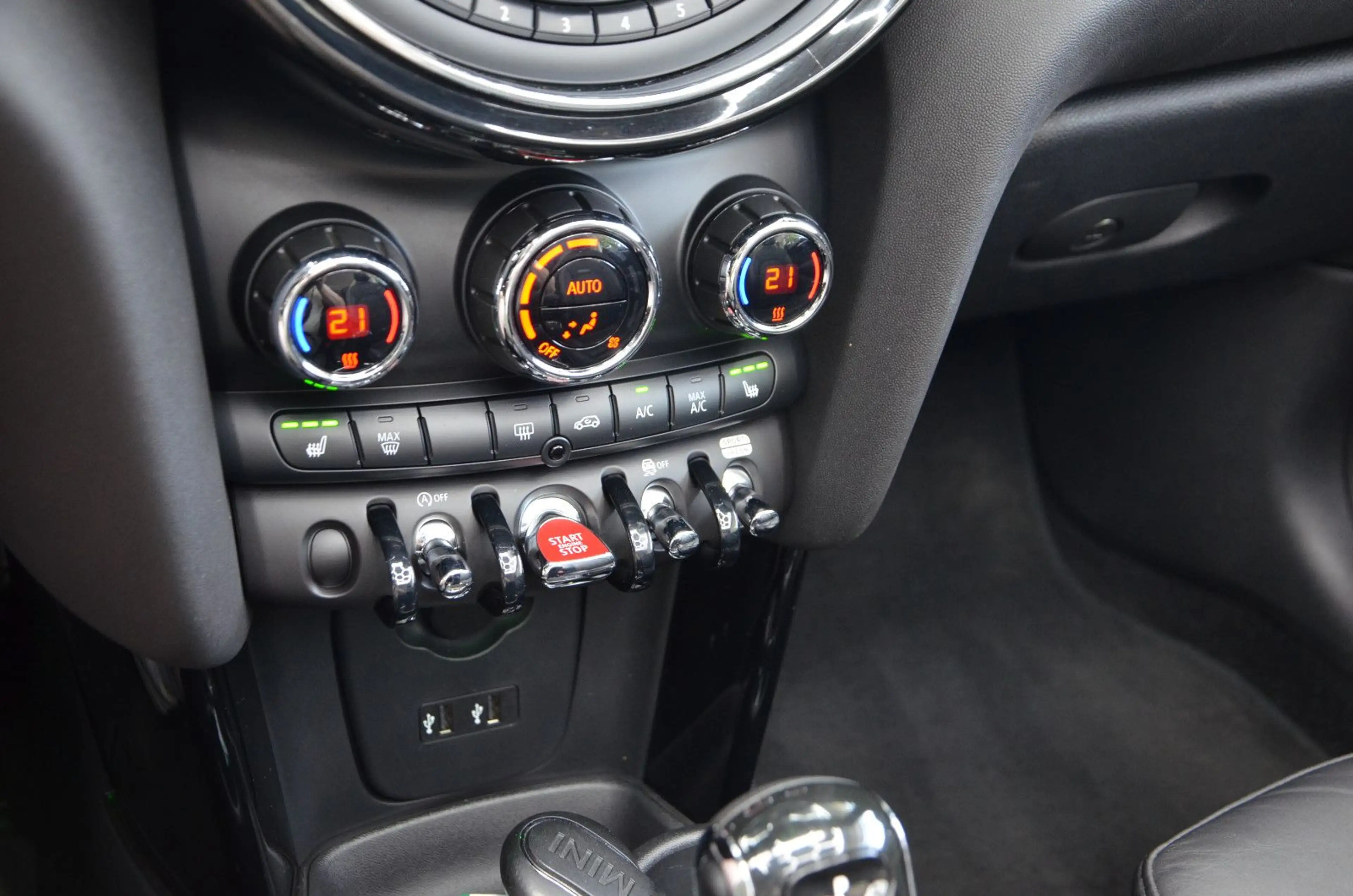 MINI Cooper S Cabrio *AUTOMATIK*LED*NAVI*H/K*1.HAND!* — photo 14