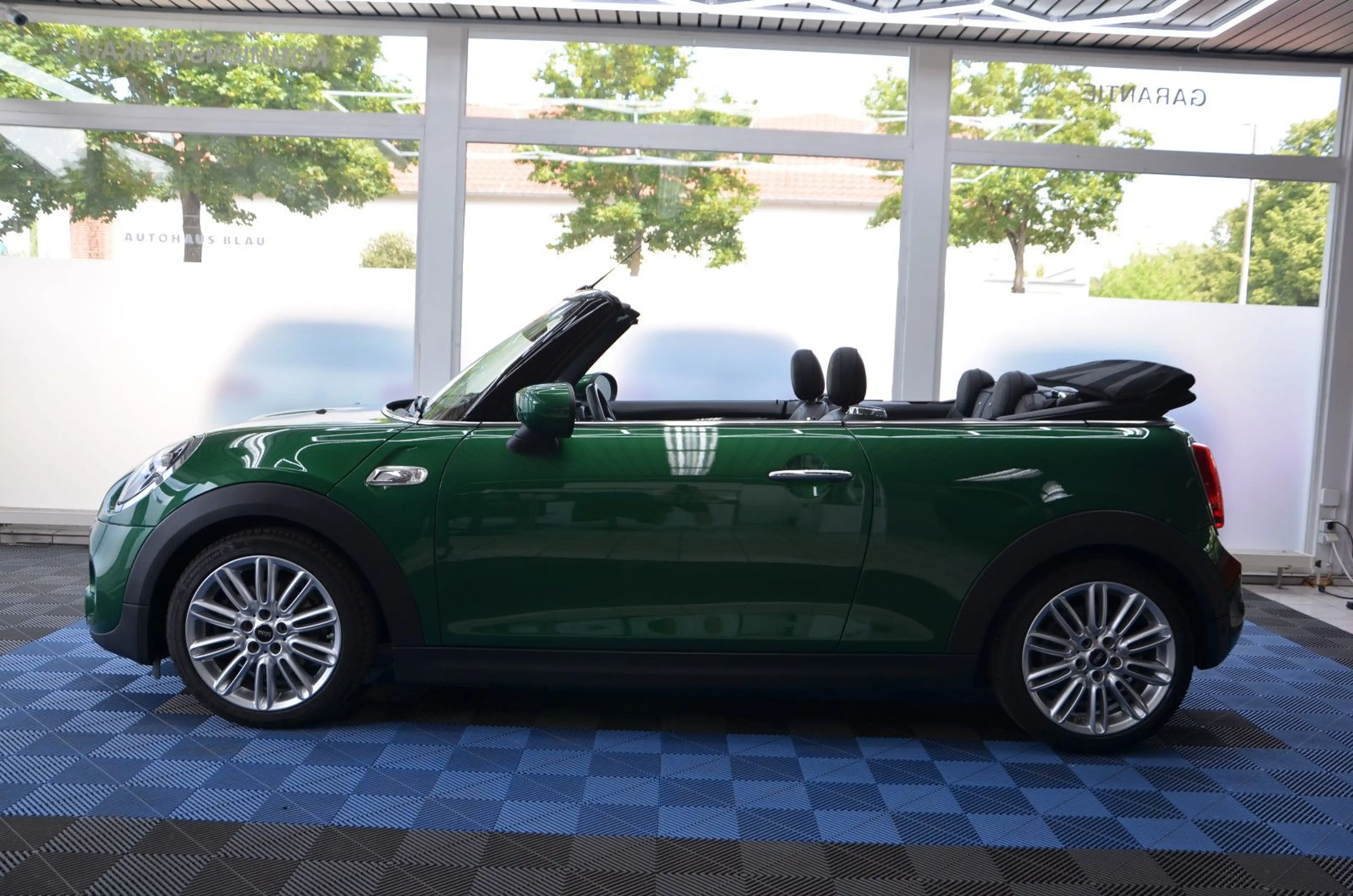MINI Cooper S Cabrio *AUTOMATIK*LED*NAVI*H/K*1.HAND!* — photo 7