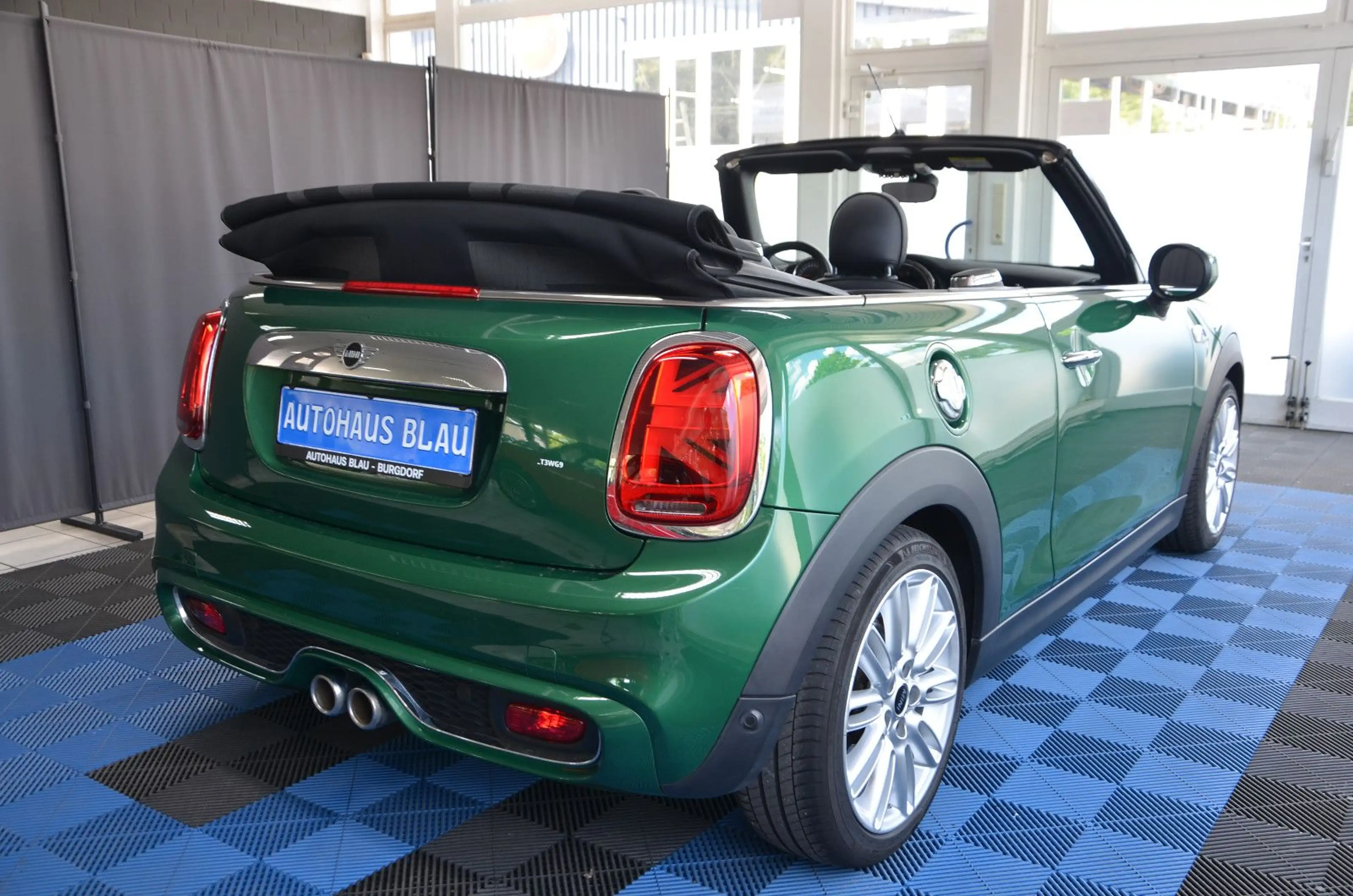 MINI Cooper S Cabrio *AUTOMATIK*LED*NAVI*H/K*1.HAND!* — photo 4