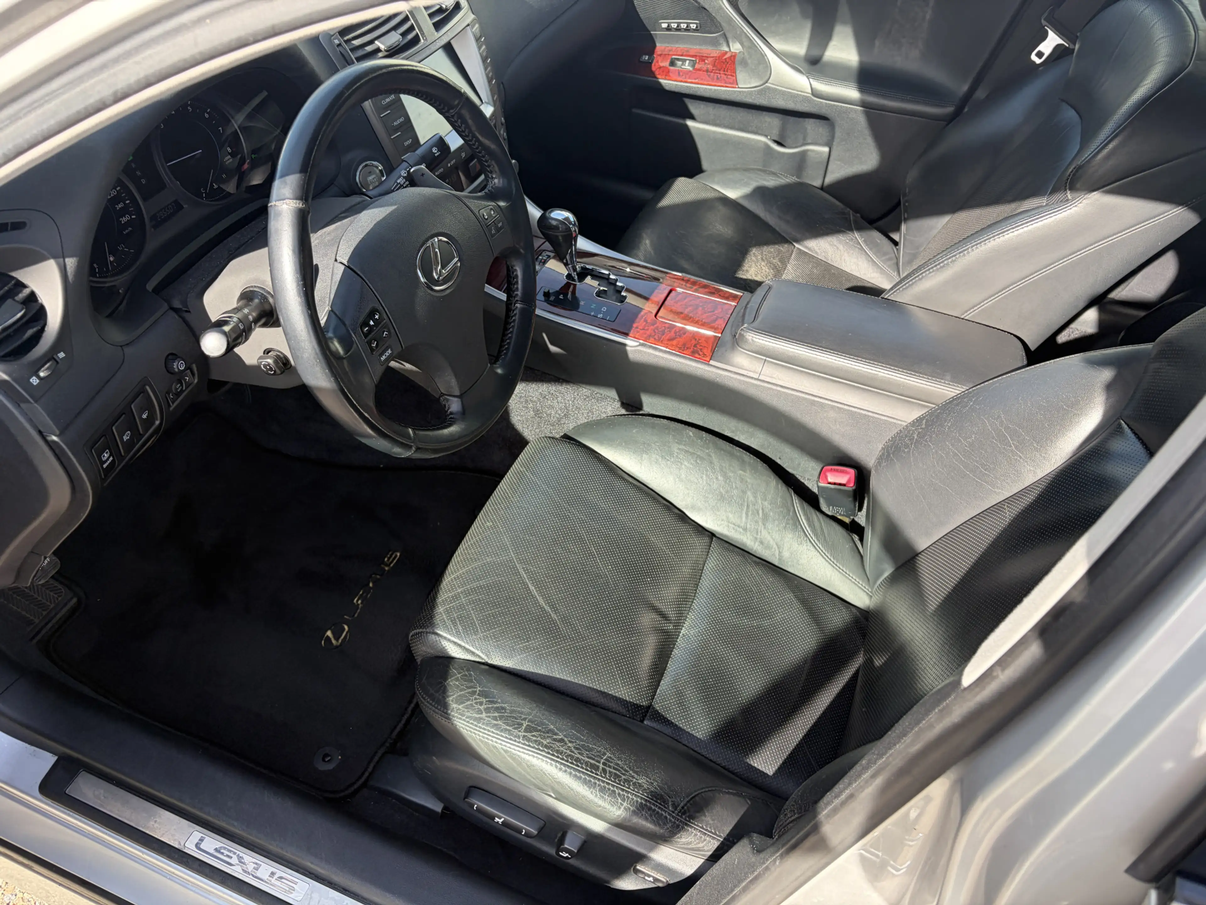 Lexus IS 250 Business Luxury / AUTOMAAT / LEER / MEMORY / DEALE — photo 5