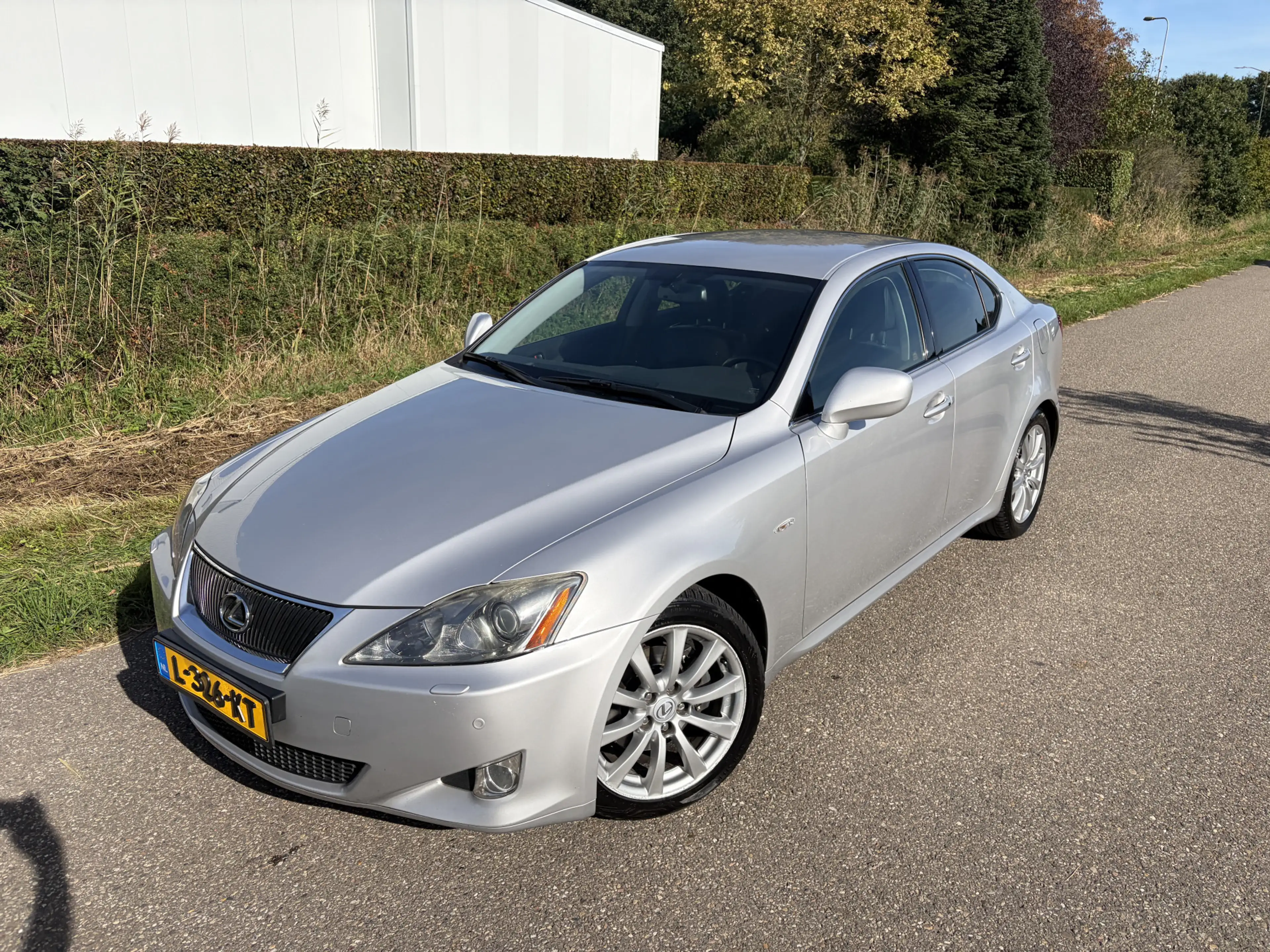 Lexus IS 250 Business Luxury / AUTOMAAT / LEER / MEMORY / DEALE — photo 2