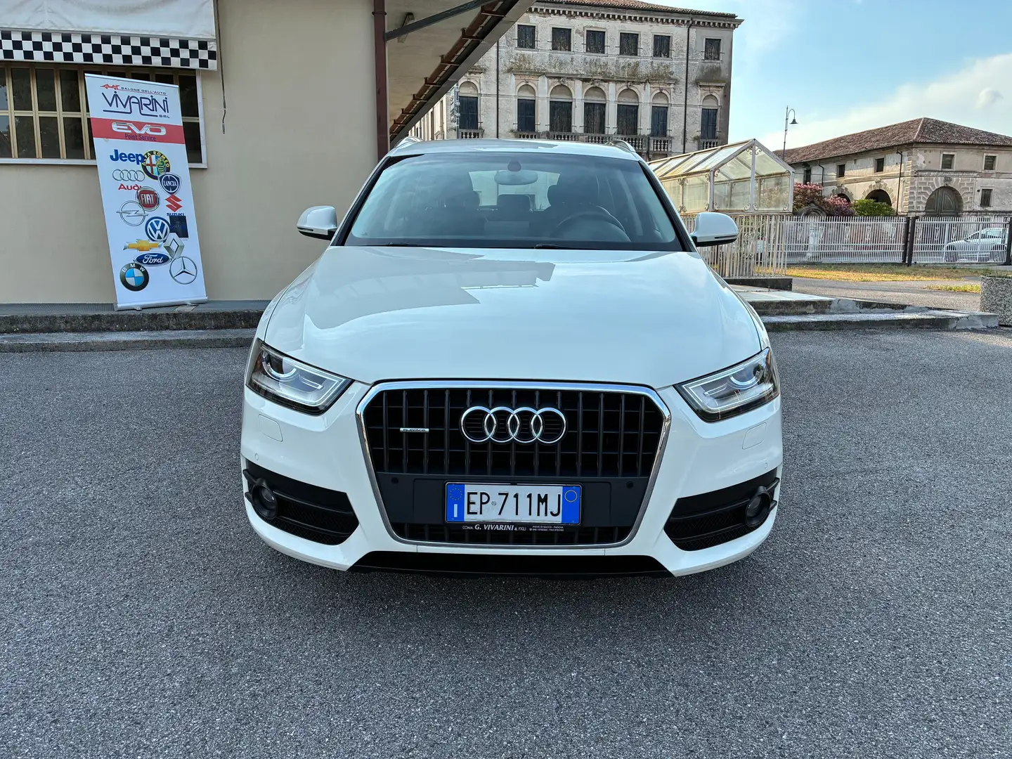 Audi Q3 2.0 tdi Advanced Plus quattro 177cv s-tronic Bianco - 2