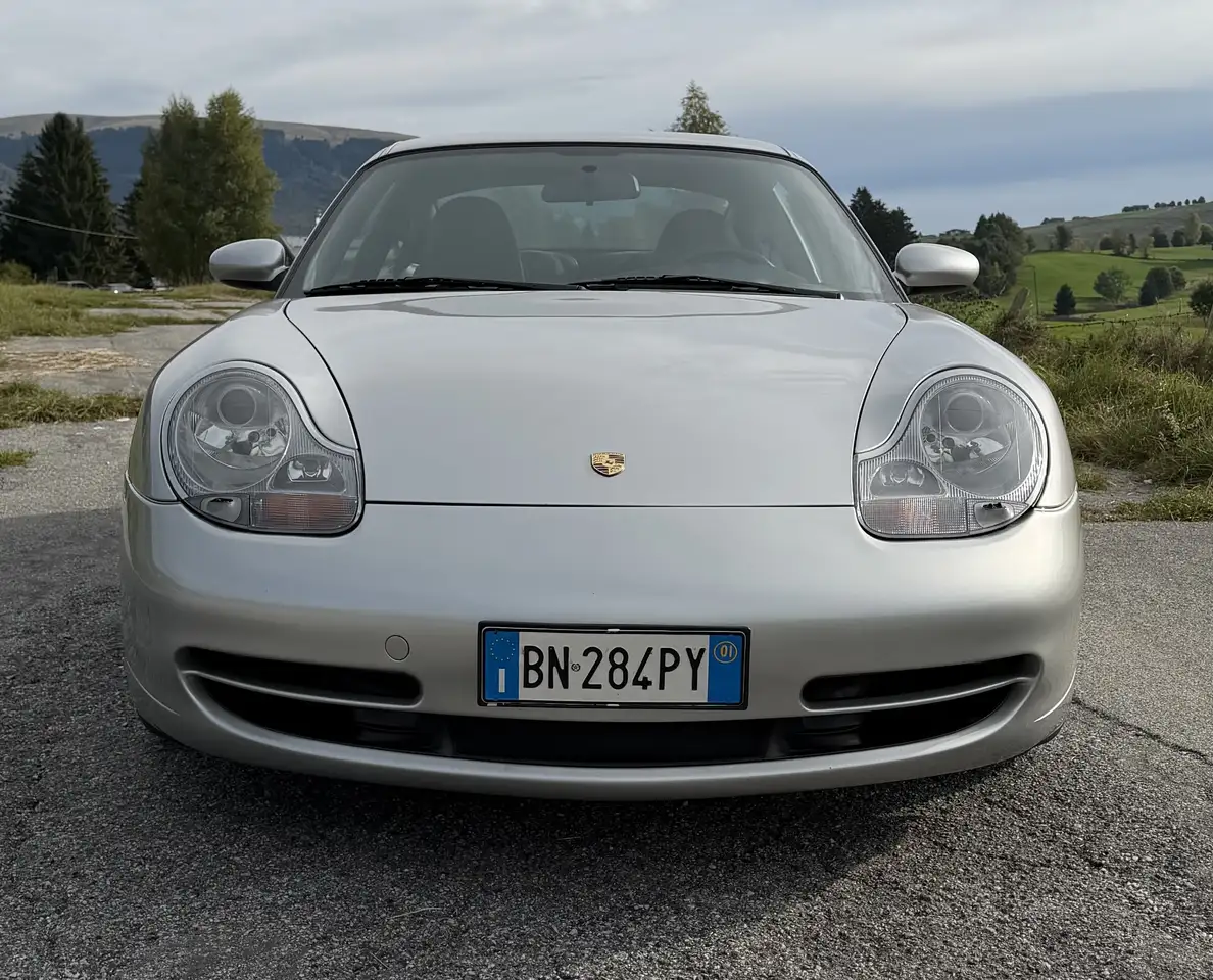 Porsche 911 Coupe 3.4 Carrera 4, foto 12