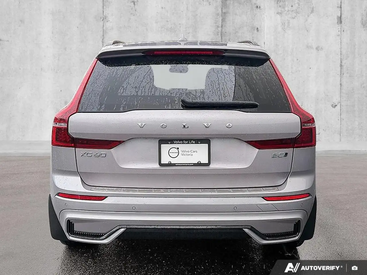 Volvo XC60 снимка Volvo XC60