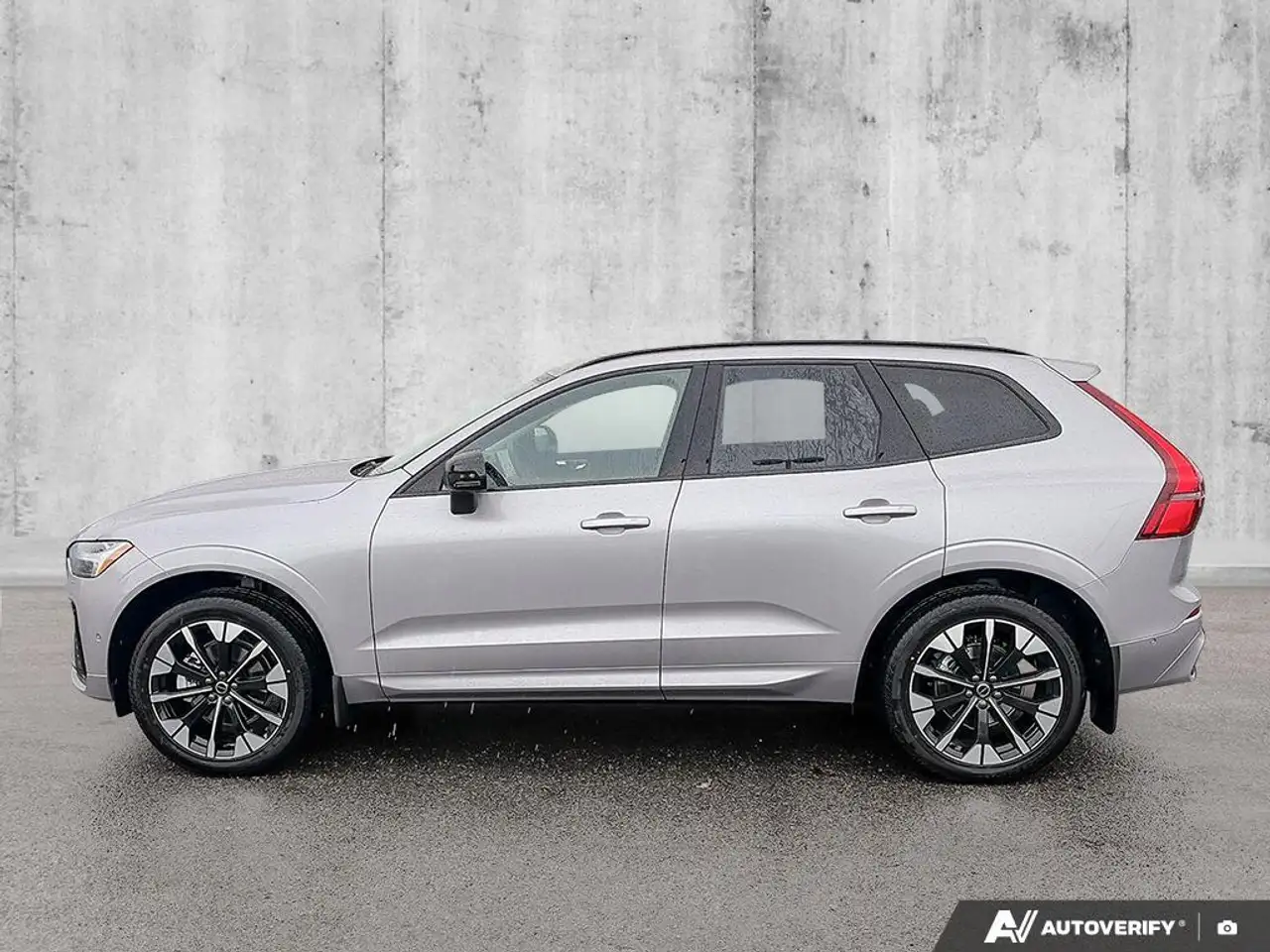 Volvo XC60 снимка Volvo XC60