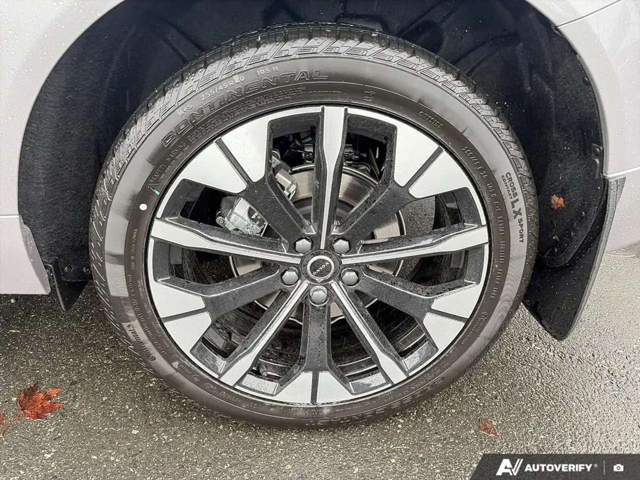 Volvo XC60 снимка Volvo XC60