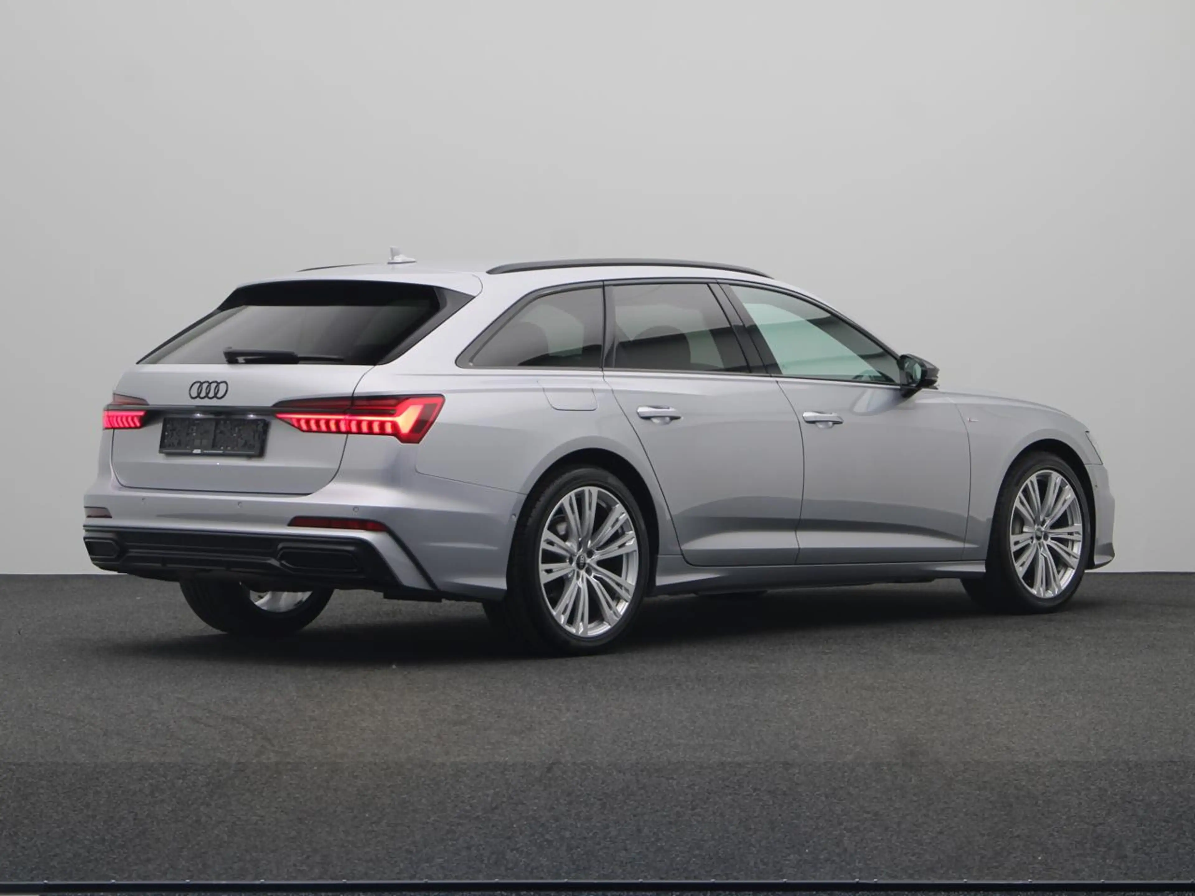 Audi A6 SPORT 40 TDI 204 PK S-TRONIC AUTOMAAT — photo 2