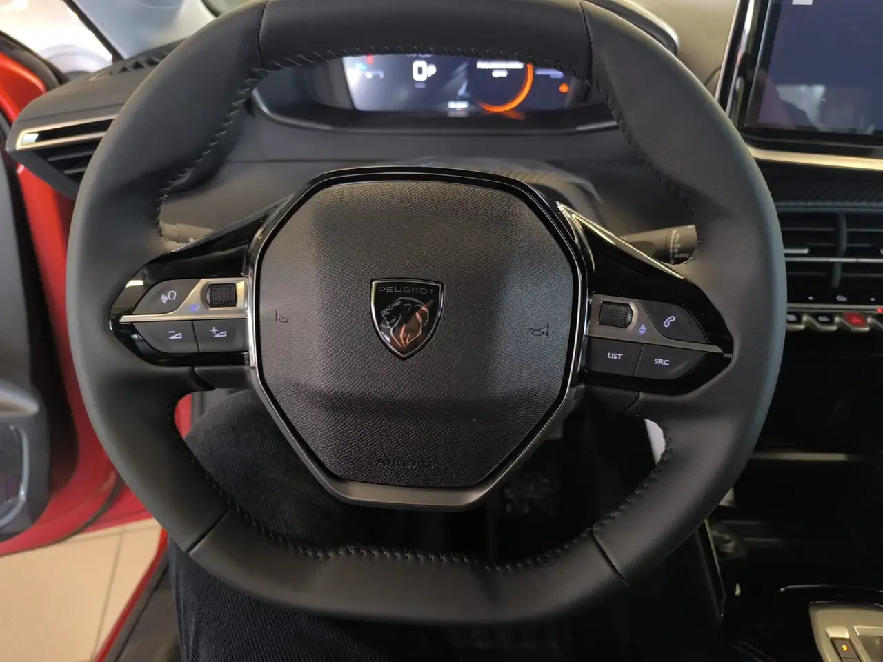 Peugeot 208 1.2 hybrid Allure 110cv e-dcs 6 13