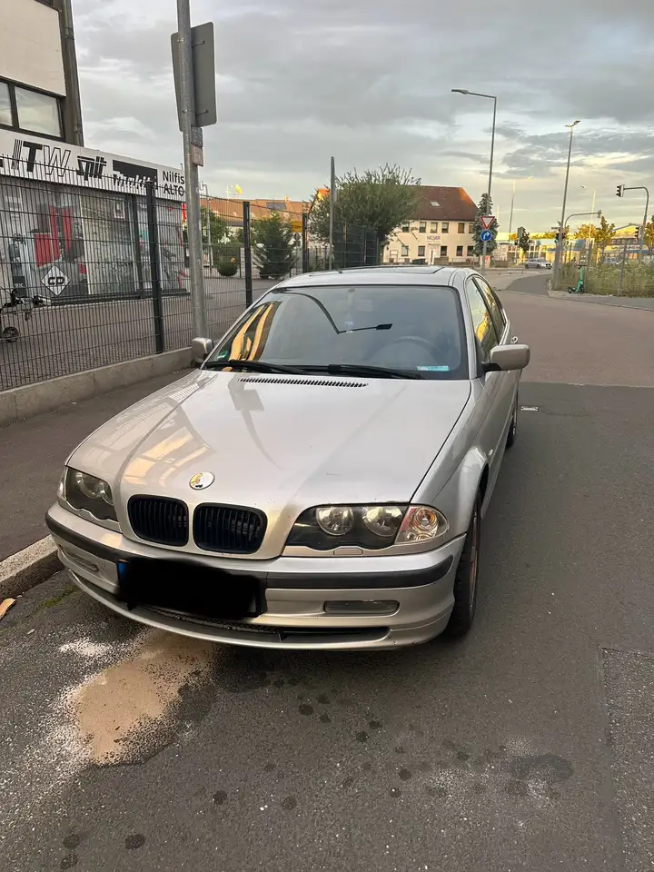 BMW 328