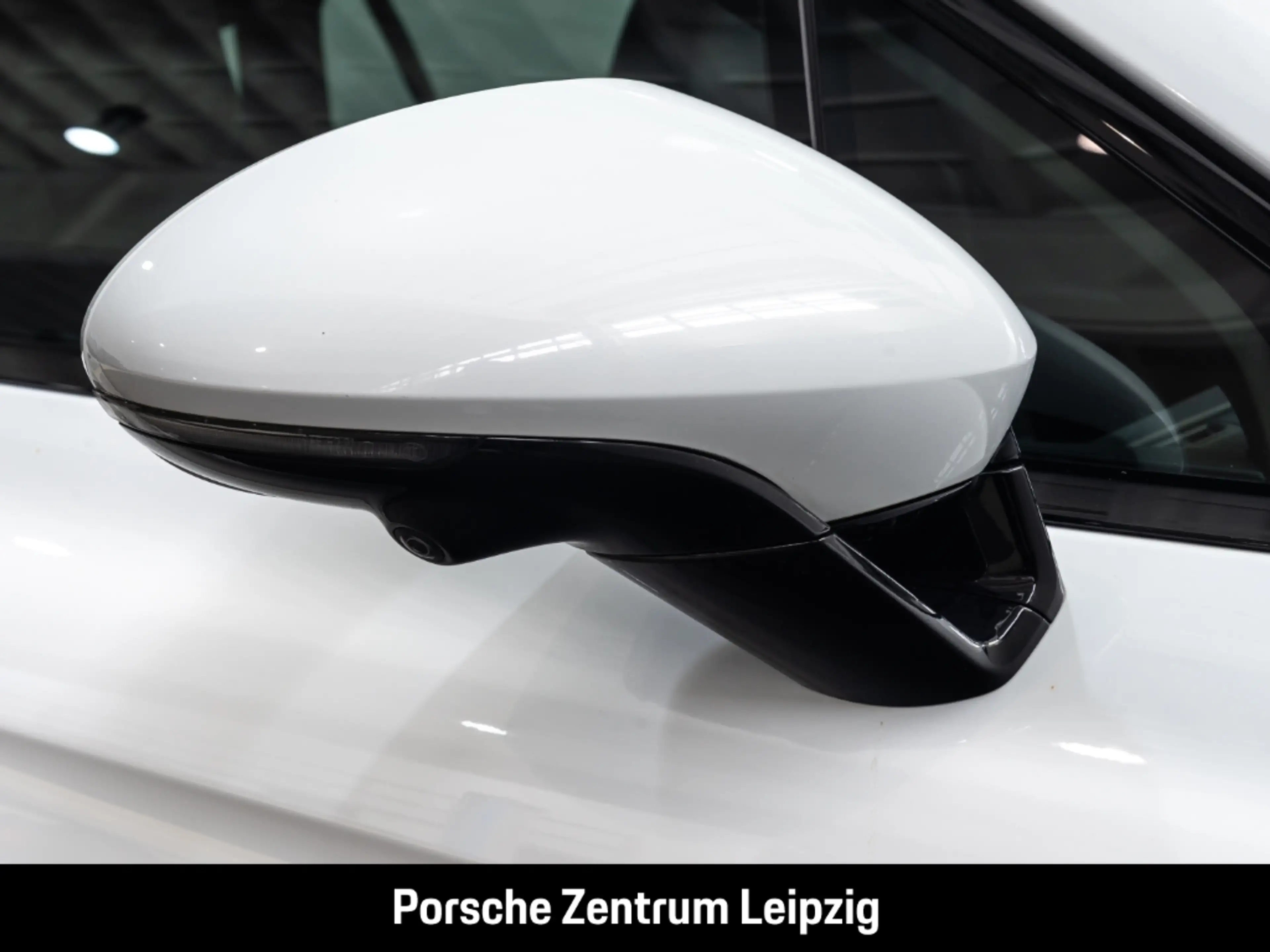 Porsche Panamera 4S E-Hybrid Massage HeadUp HA-Lenkung — photo 11