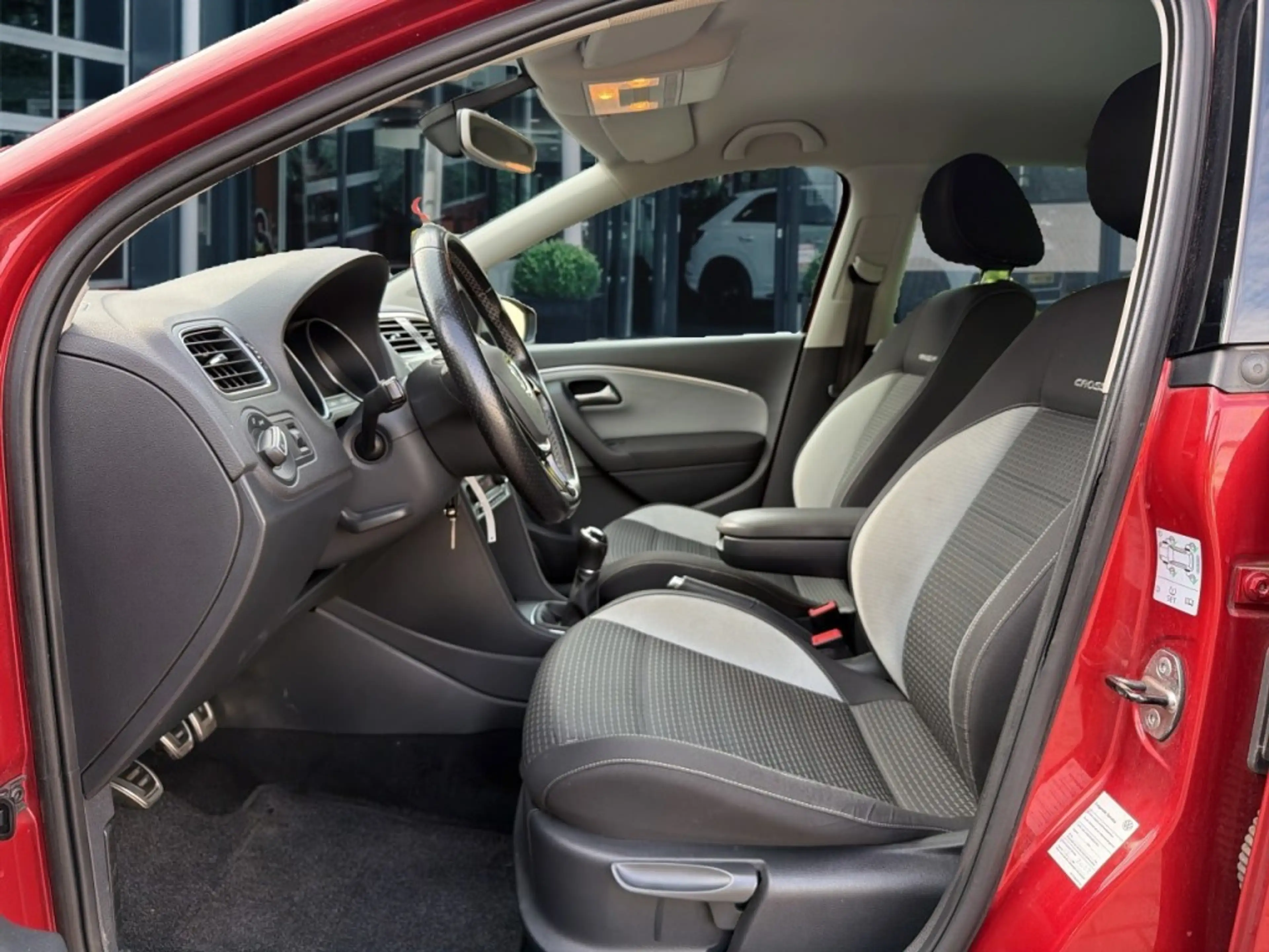 Volkswagen Polo Cross 1.2 TSI CROSSPOLO RIEM VV CRUISE/PDC-ACHTER/CLIMA/ — photo 11