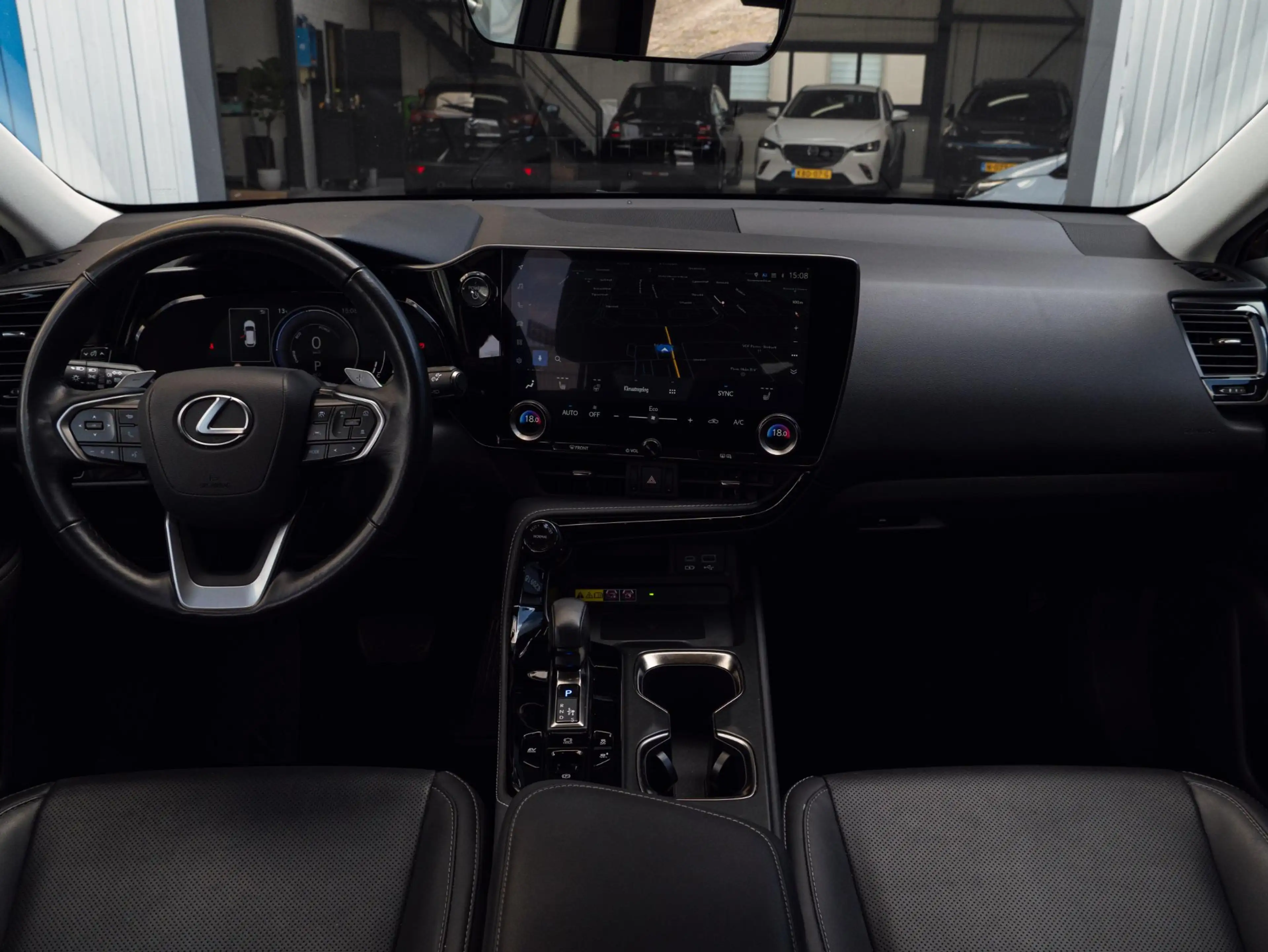 Lexus NX 350h AWD Launch Edition|Groot scherm|Stoel/stuurv — photo 2
