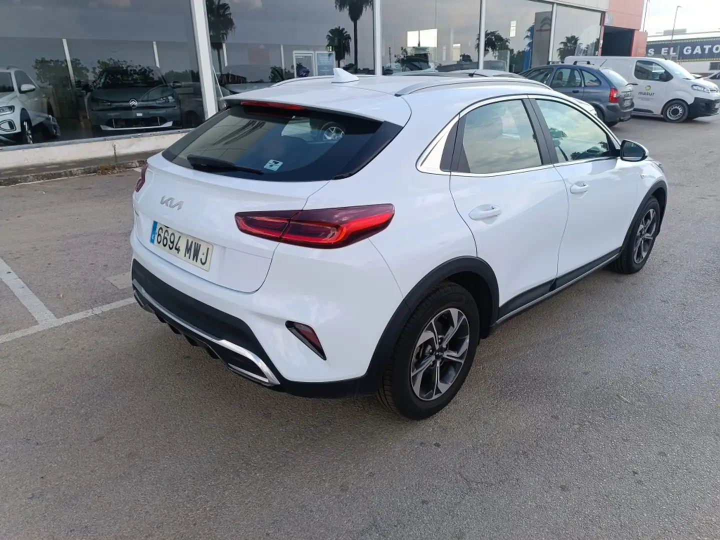 Kia XCeed 1.0 T-GDi Drive Blanco - 2