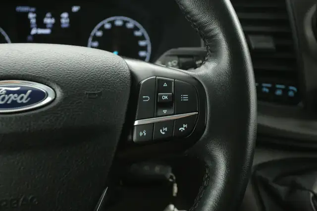 Ford Transit Custom view 15