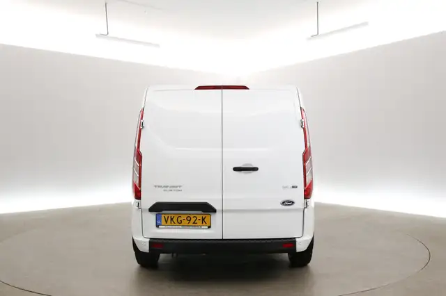 Ford Transit Custom view 26