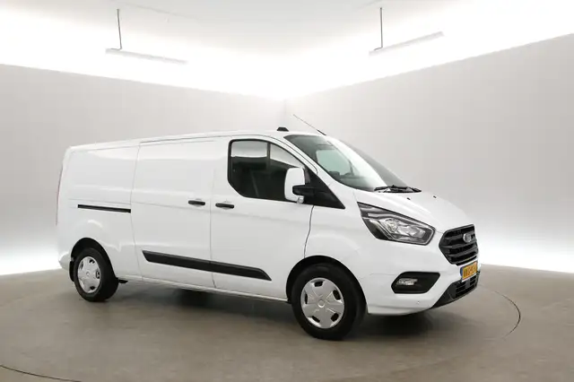 Ford Transit Custom view 6