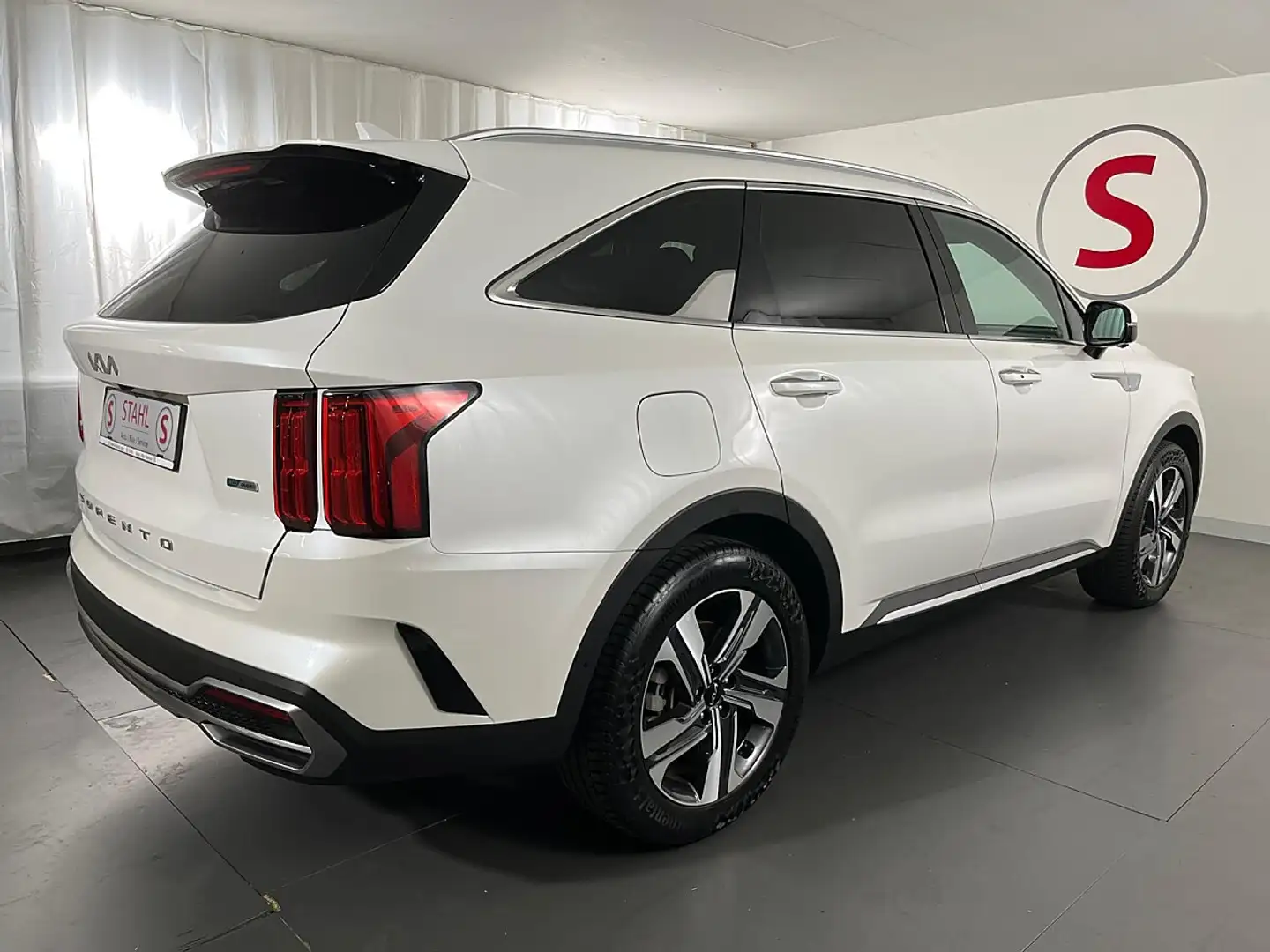 Kia Sorento 1,6 T-GDI PHEV Gold Aut. | Auto Stahl Wien 23 Weiß - 2