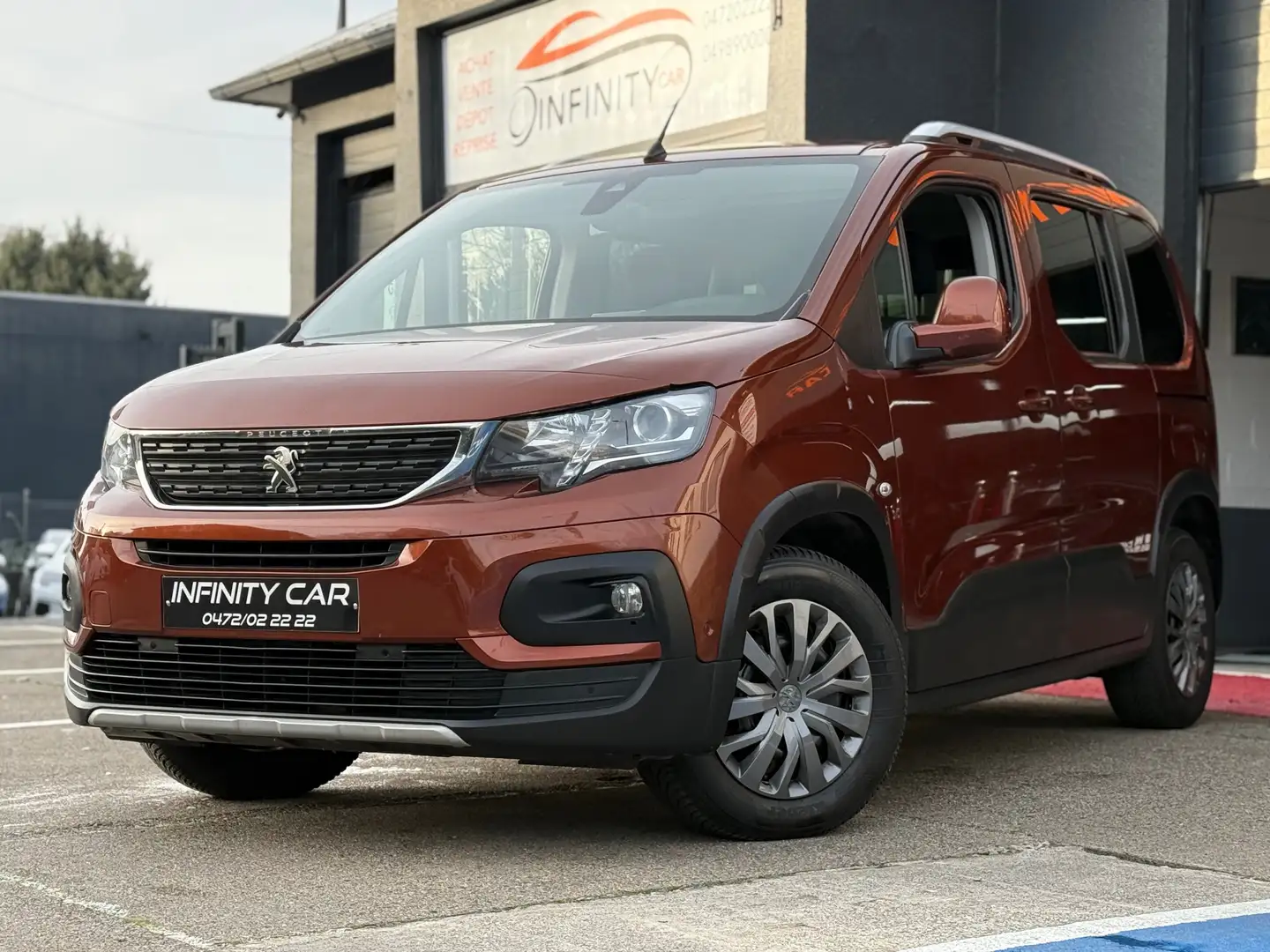 Peugeot Rifter 1.5 BlueHDi Long Allure S Noir - 2