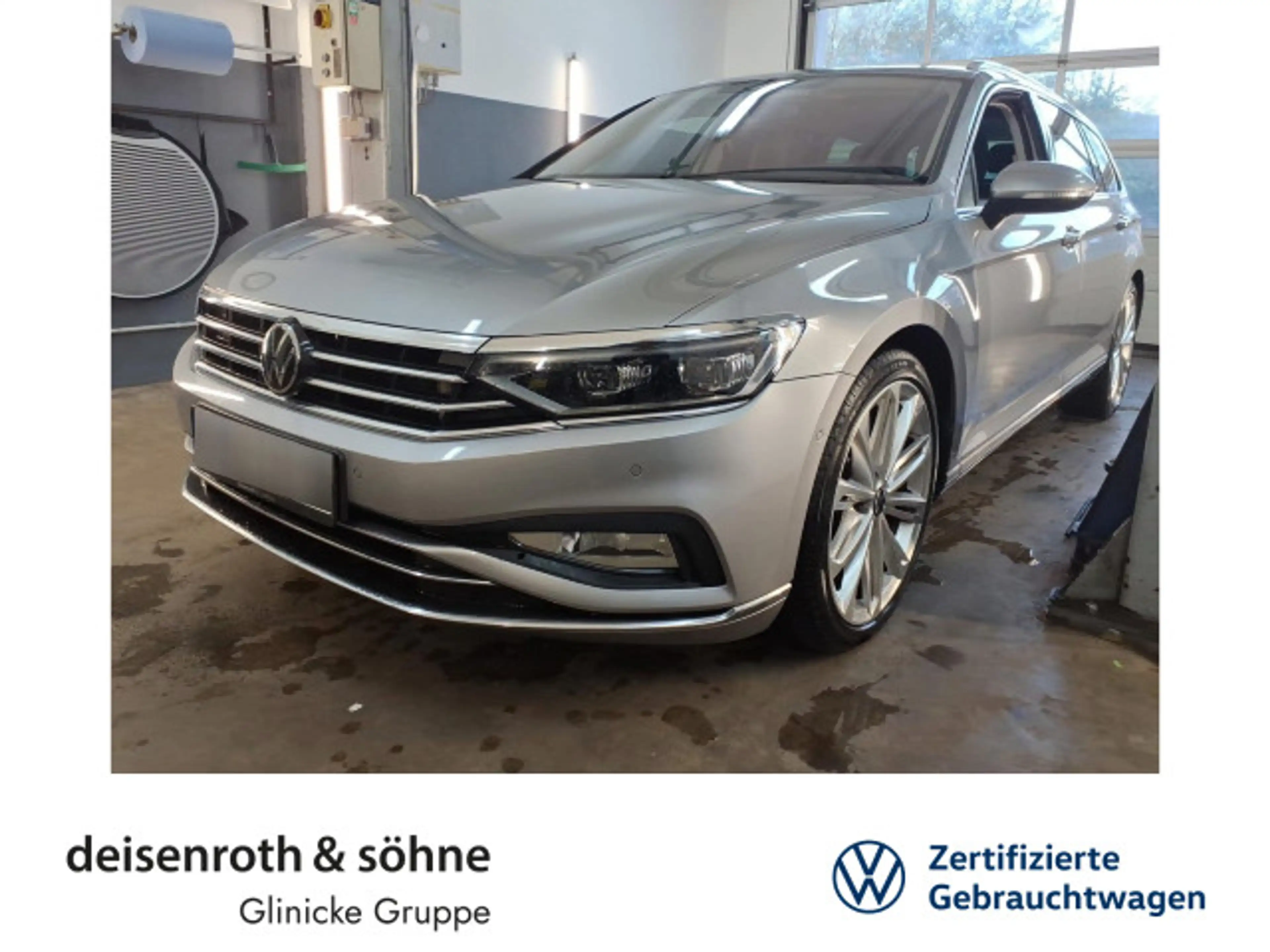 Volkswagen Passat Variant Elegance 2.0 TSI R-Line/Pano/Lede