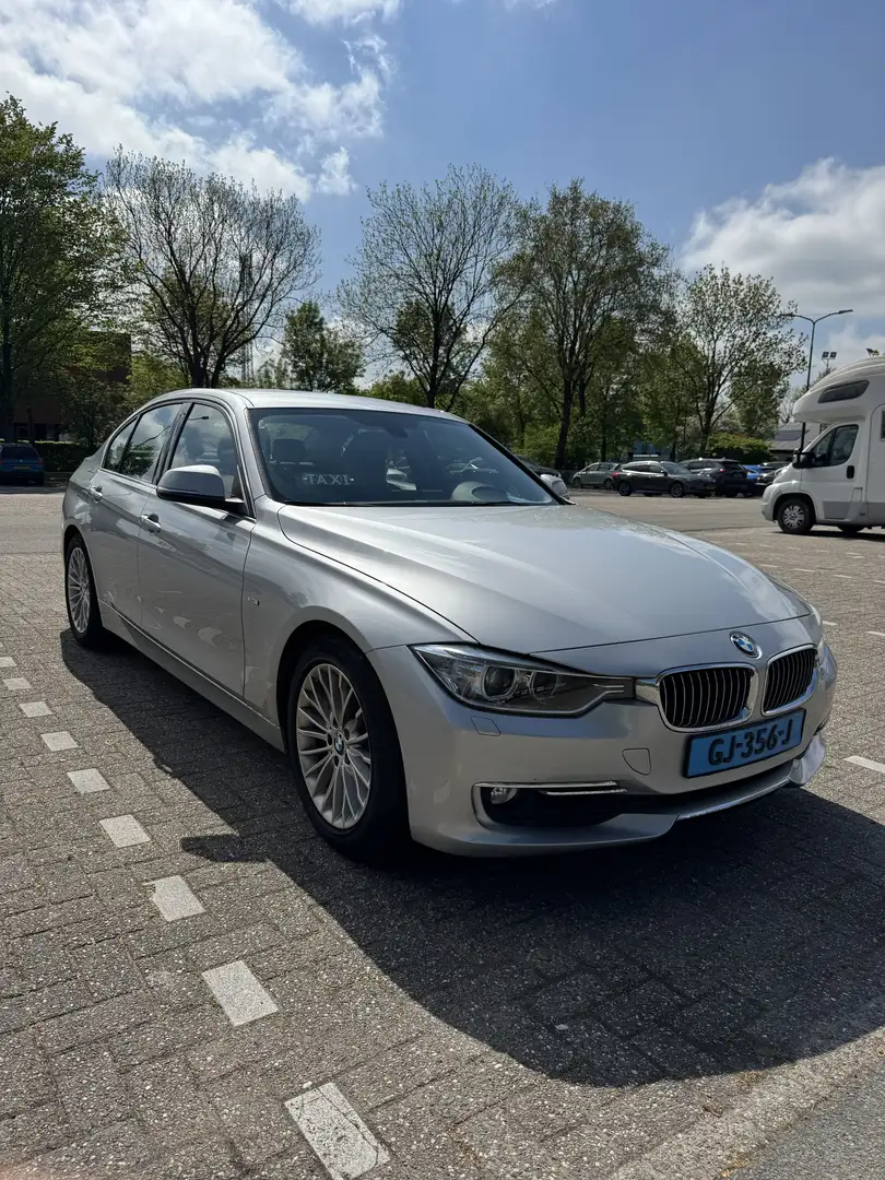 BMW 320 320d EDE Luxury Grey - 1