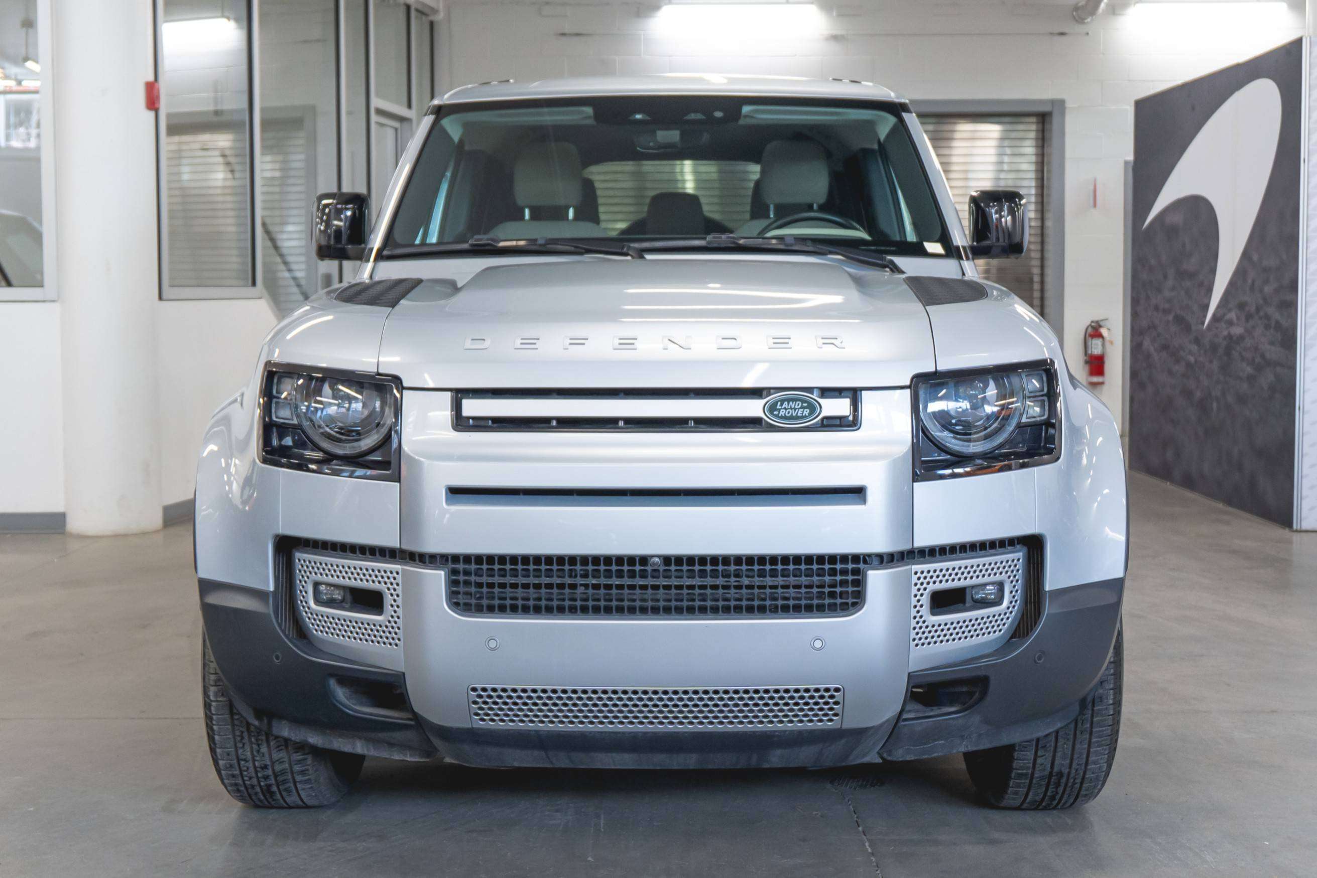 2023 Land Rover Defender 110 P400 SE *FRIGO, 3D CAMERA, CARPLAY!* thumb 6
