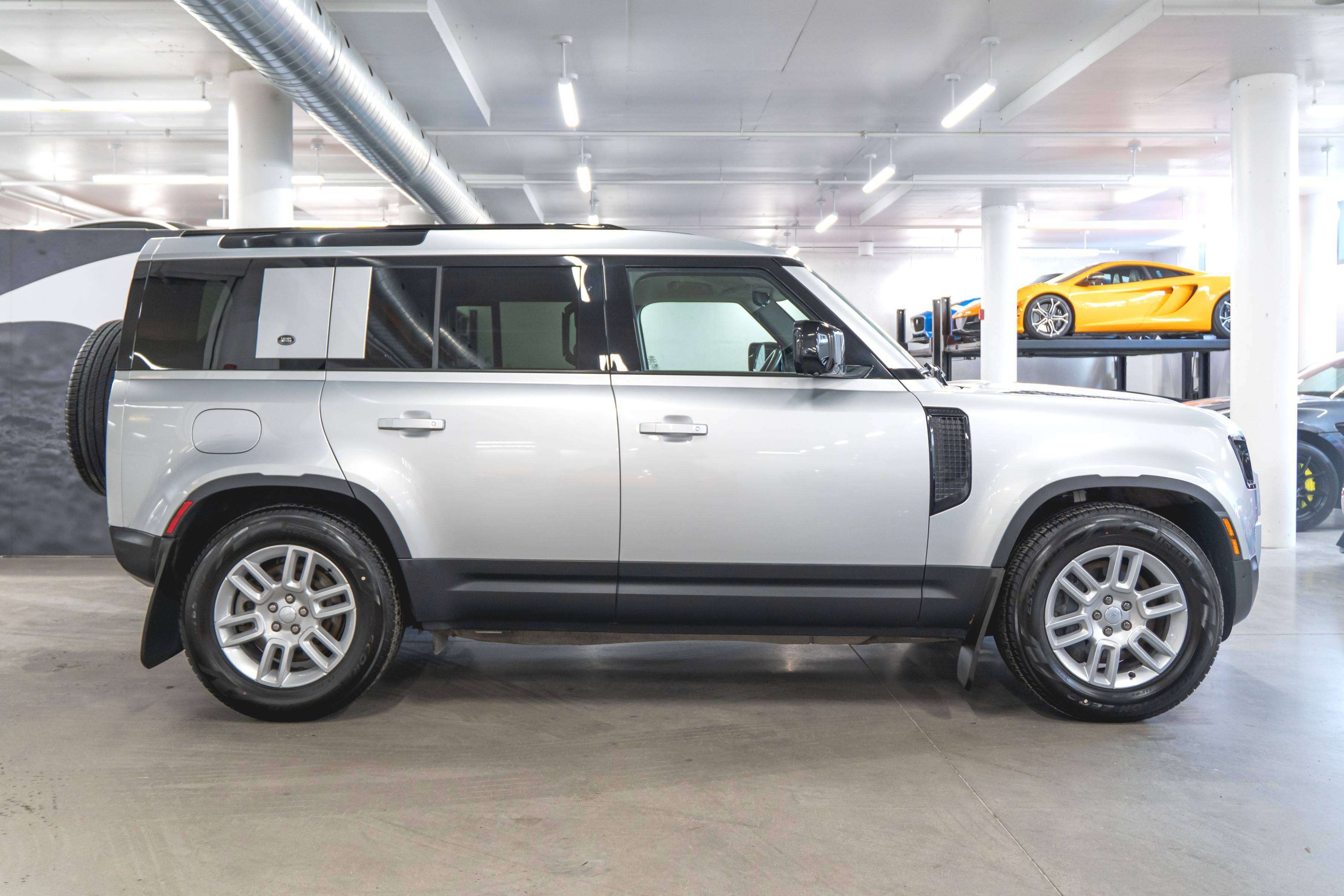 2023 Land Rover Defender 110 P400 SE *FRIGO, 3D CAMERA, CARPLAY!* thumb 17