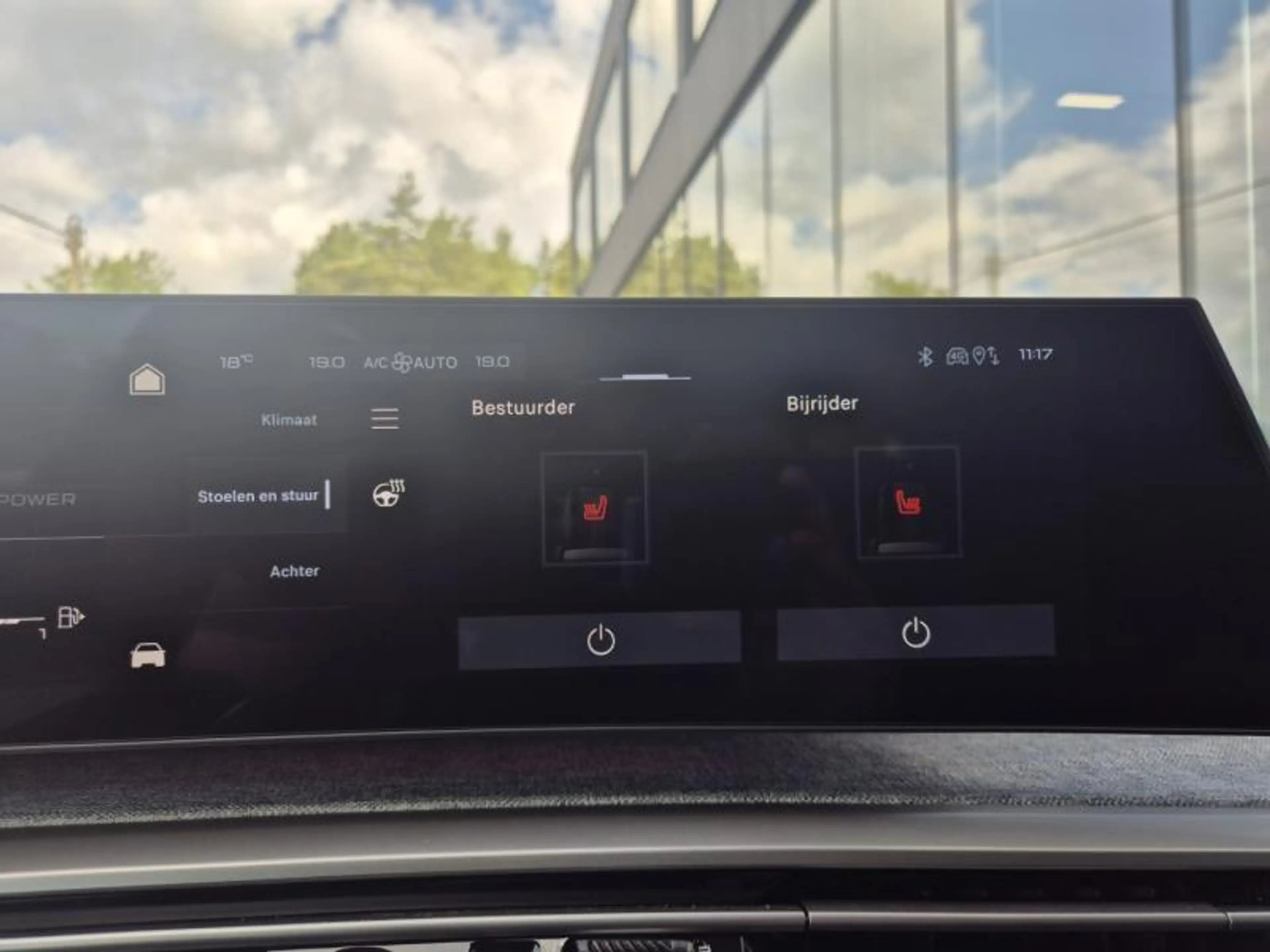 Peugeot 5008 MASSAGE/ALCANTARA/AGR/360 CAMERA PACK/DRIVE ASSIST — photo 9