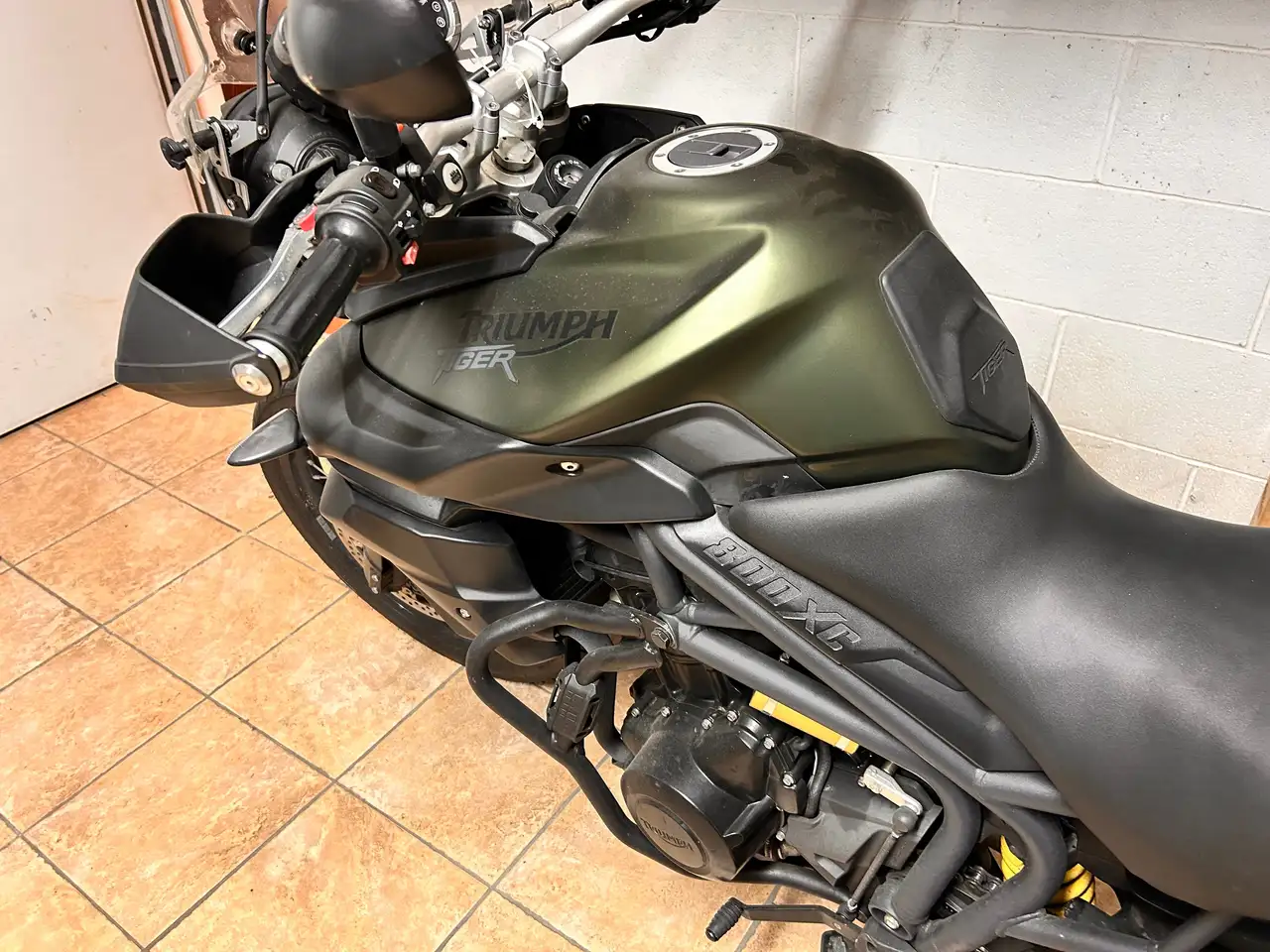 Triumph Tiger 800