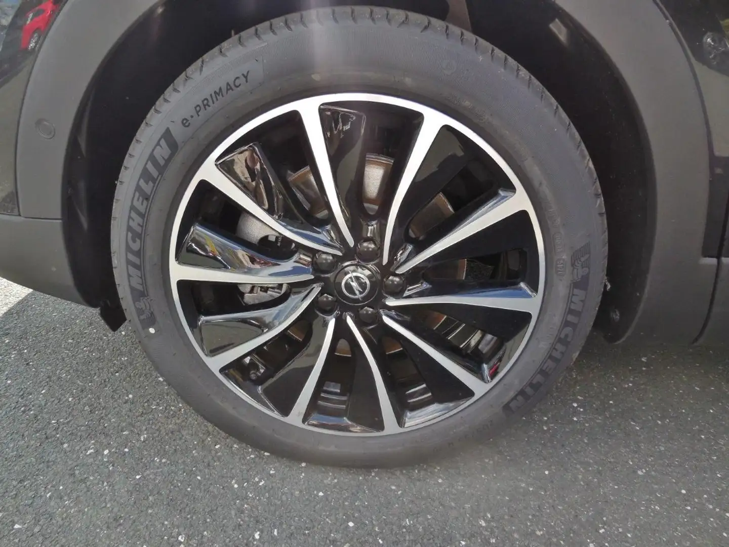 Opel Grandland X Ultimate 1.6 Turbo Plug-In-Hybrid 4 Negro - 2