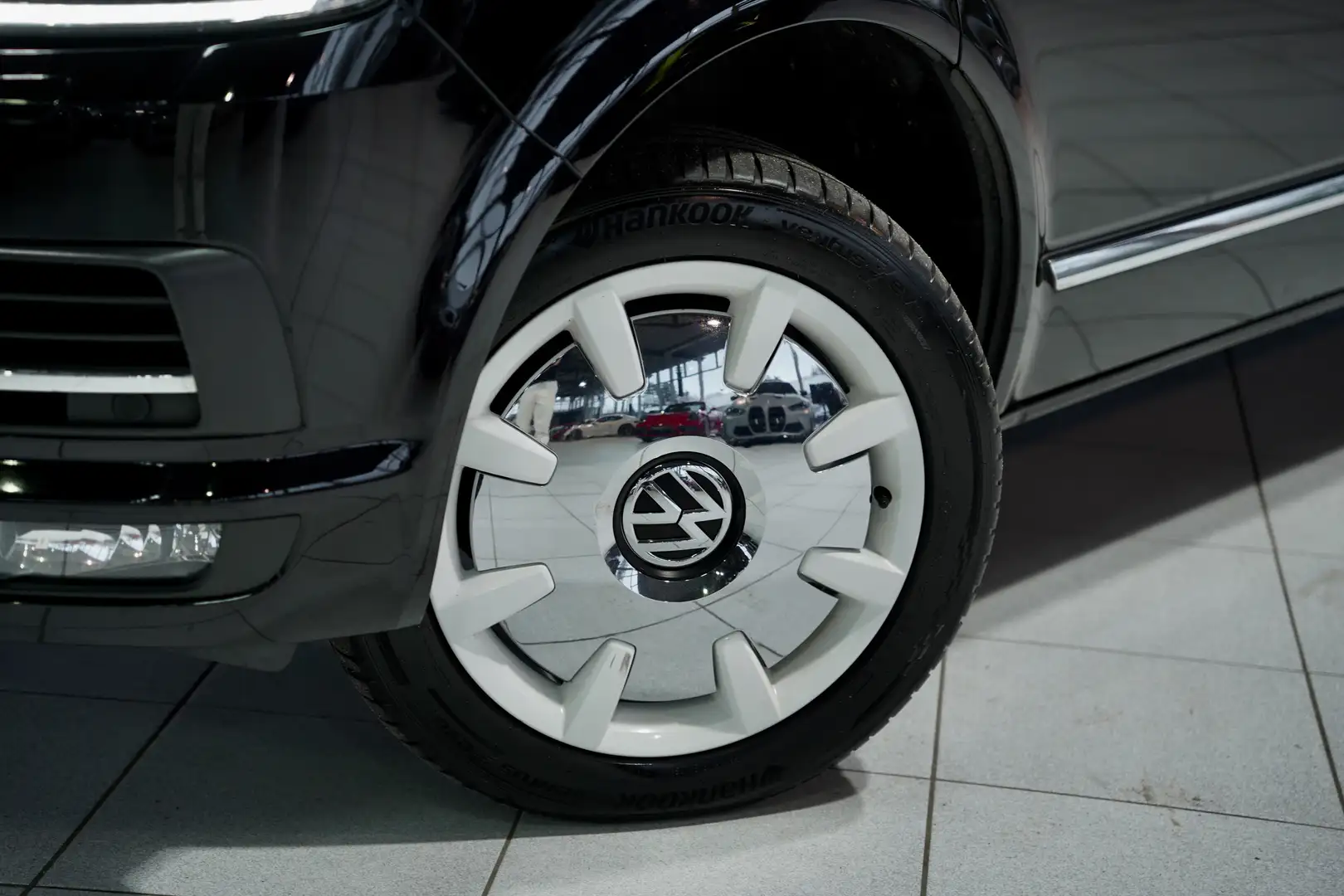 Volkswagen T6 Caravelle 2.0 TDI DSG Comfortline *ACC*8-Sitz Schwarz - 2