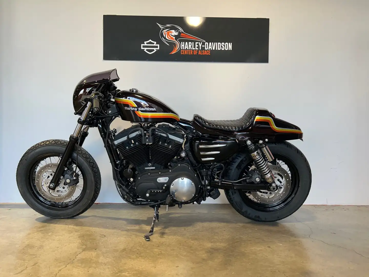Harley-Davidson Sportster 883 Noir - 2