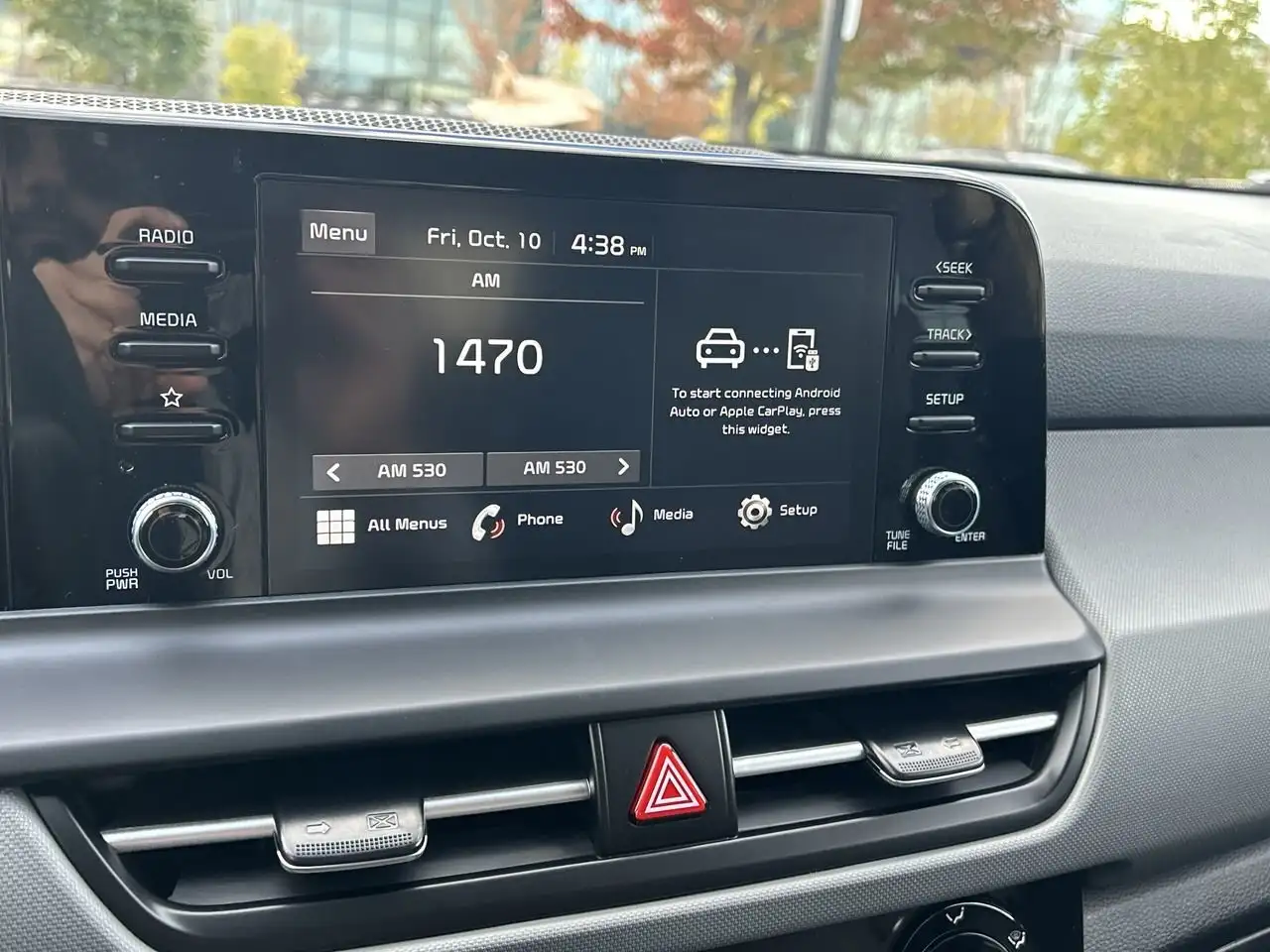 Kia Seltos снимка Kia Seltos