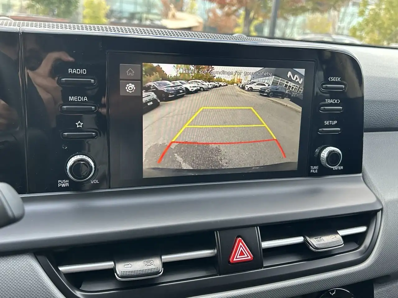 Kia Seltos снимка Kia Seltos