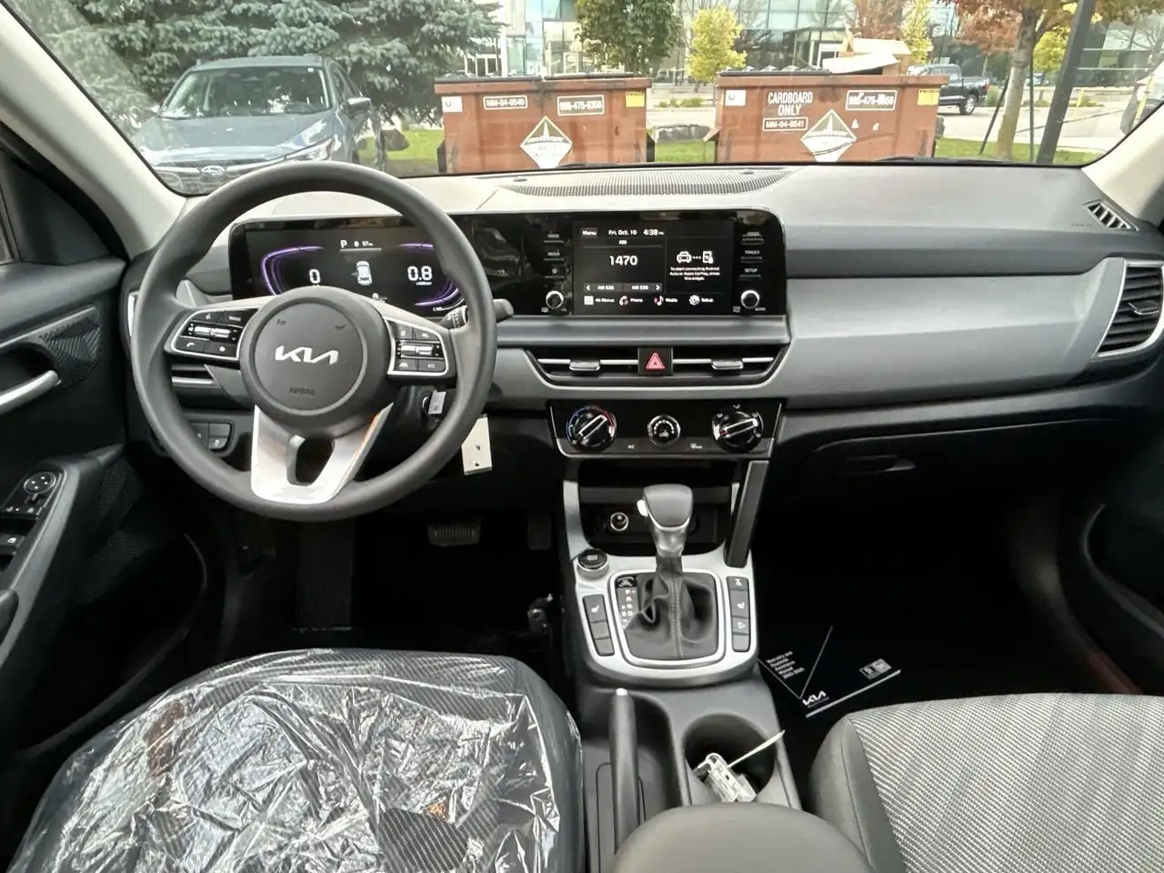 Kia Seltos снимка Kia Seltos