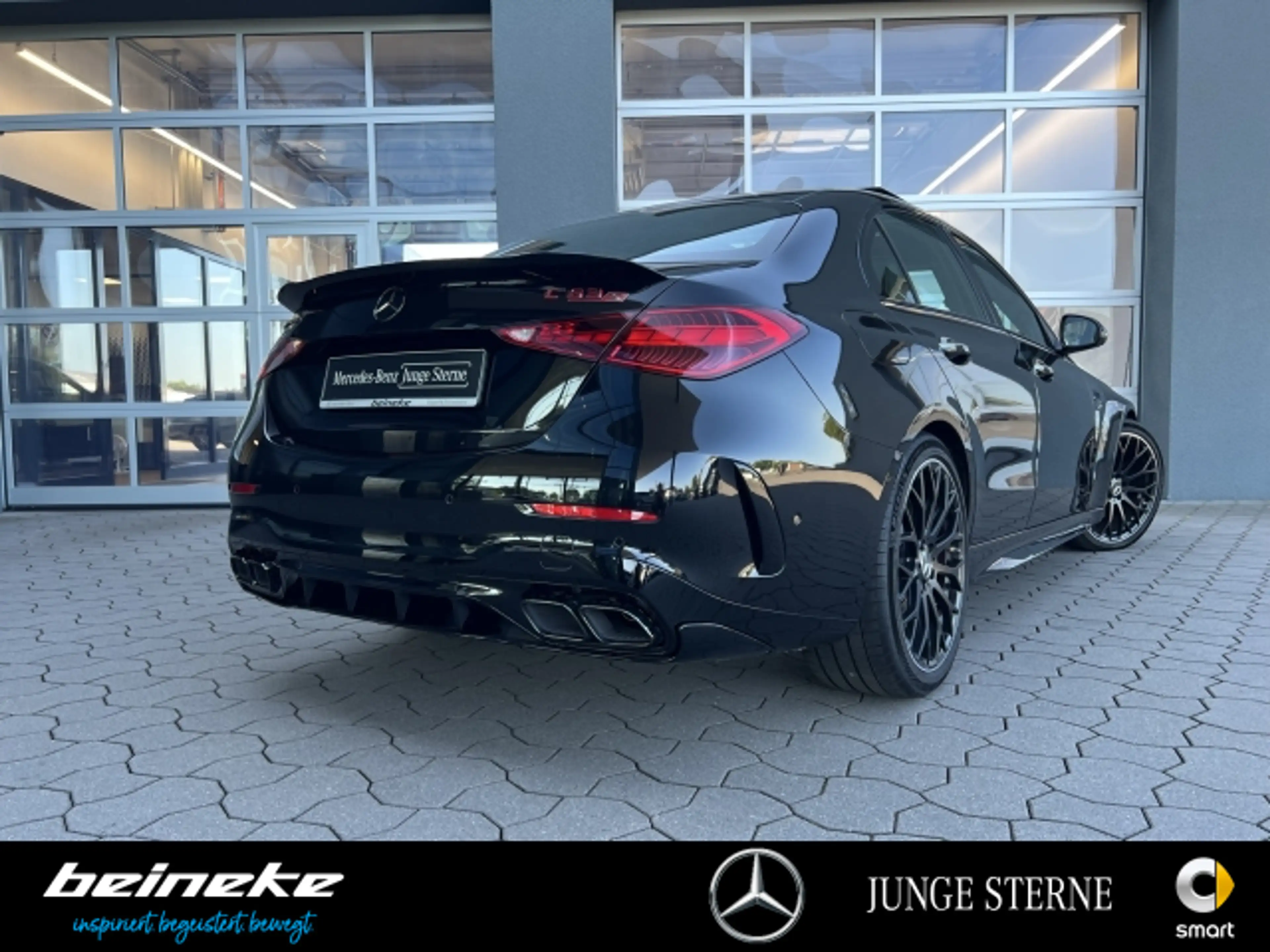 Mercedes-Benz C 63 AMG E PERFORMANCE HUD Burm Aero Pano 20" Night II Navi — photo 4