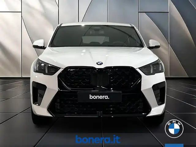 BMW X2 view 2