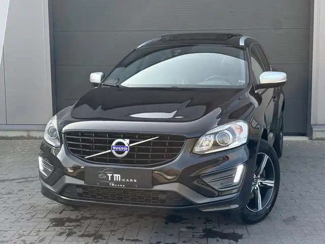 Volvo XC60 R-design/camera/navigatie/pano dak