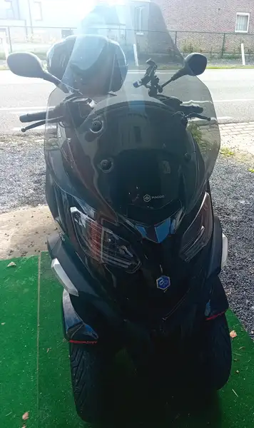 Piaggio MP3 400 - foto 5