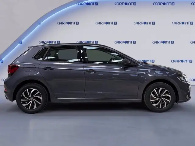 Volkswagen Polo view 7