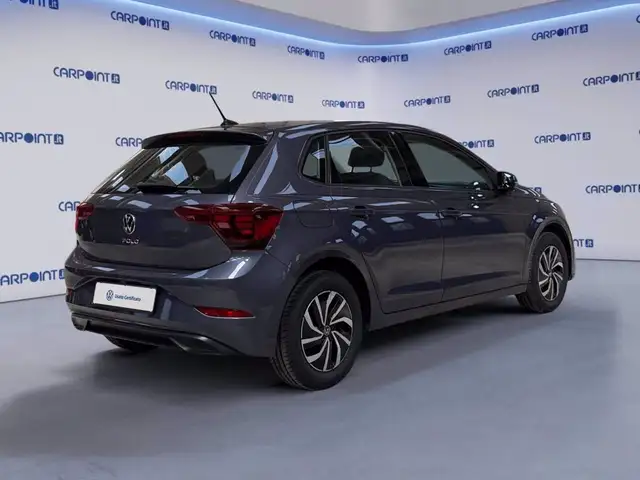 Volkswagen Polo view 6