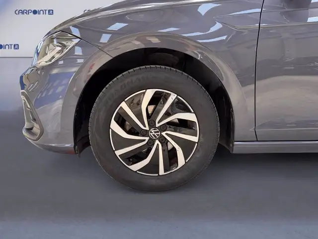 Volkswagen Polo view 15