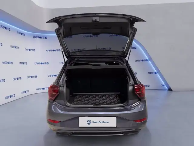 Volkswagen Polo view 18