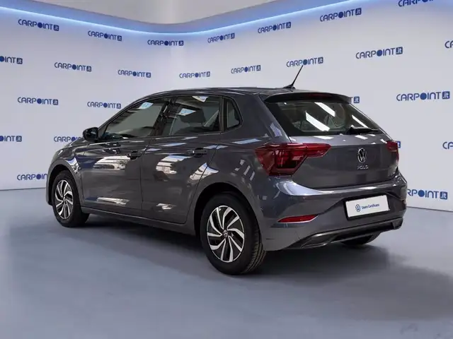 Volkswagen Polo view 4