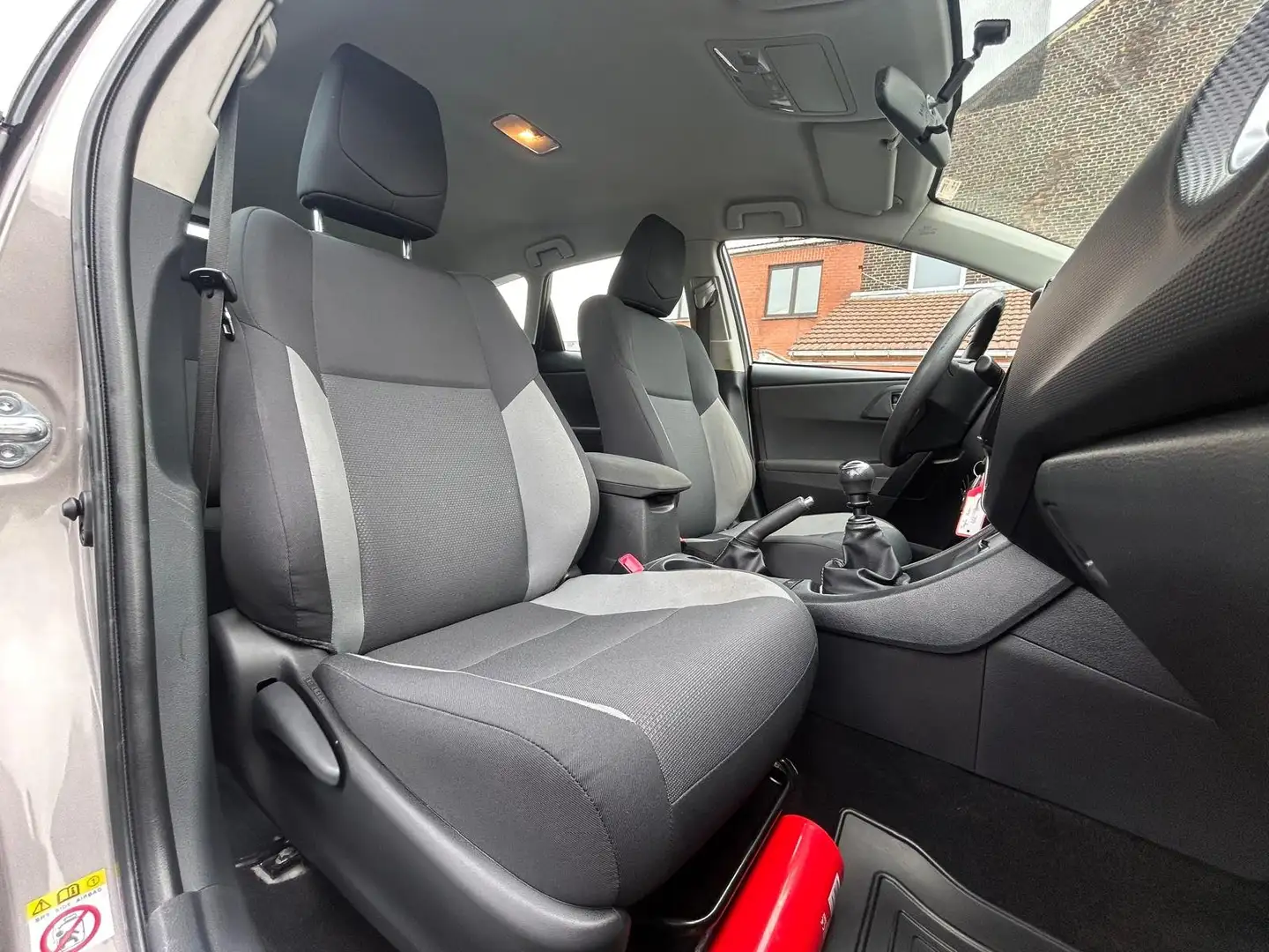 Toyota Auris Auris 1.2 Turbo Comfort S/S GARANTIE Bruin - 2
