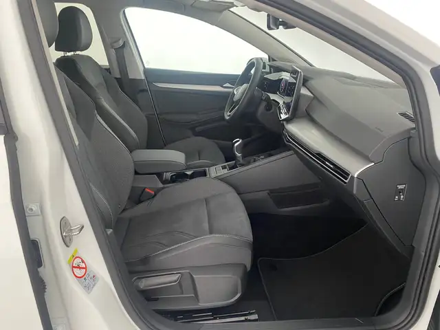 Volkswagen Golf view 10