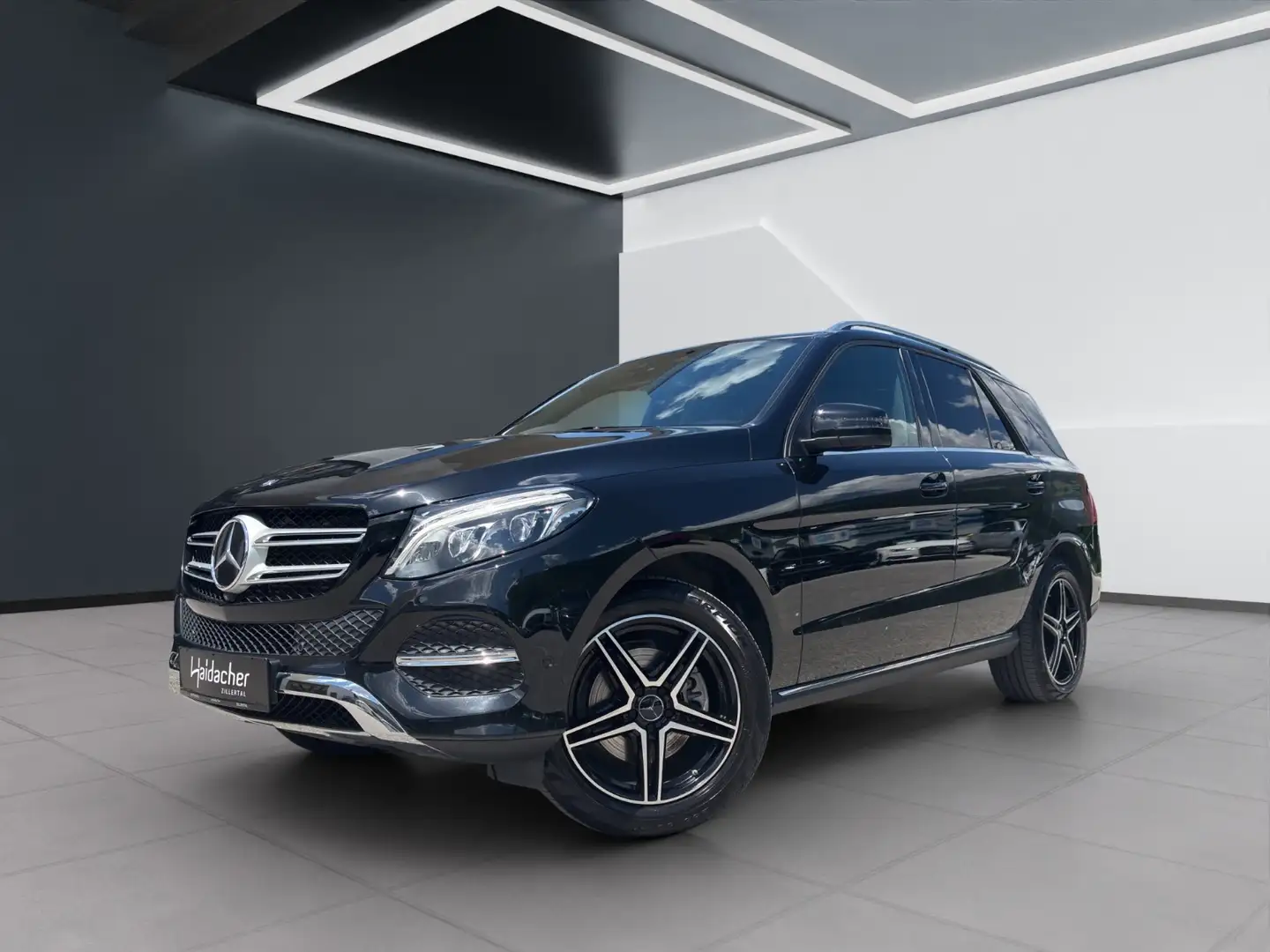 Mercedes-Benz GLE 350 d 4MATIC PTS Shz Ambi FAP AIR eHeck COM Schwarz - 2