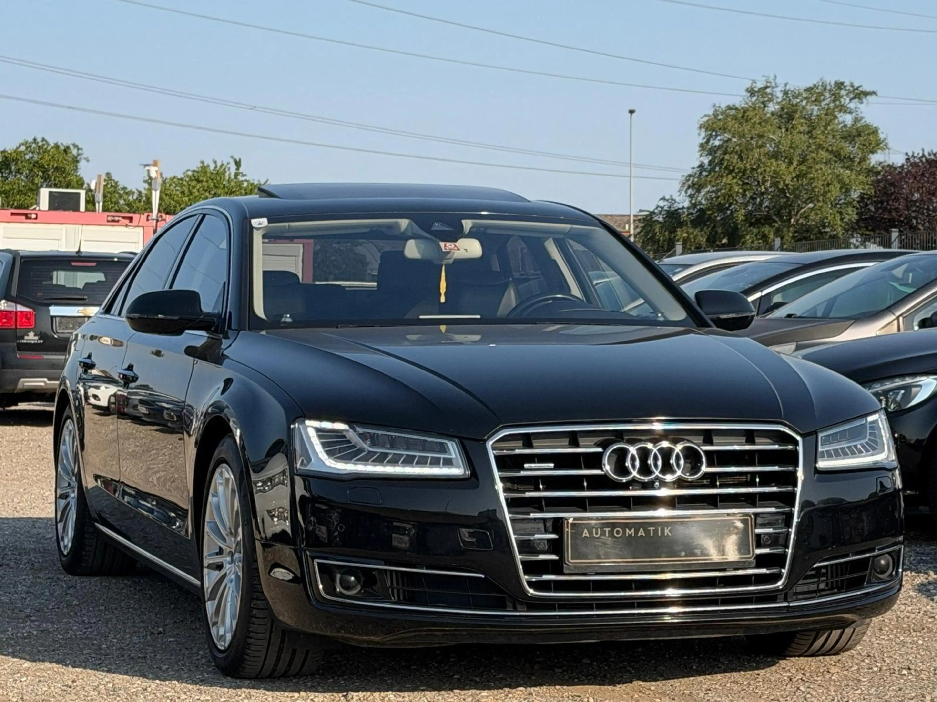 Audi A8 4.2 TDI clean diesel quattro — photo 4