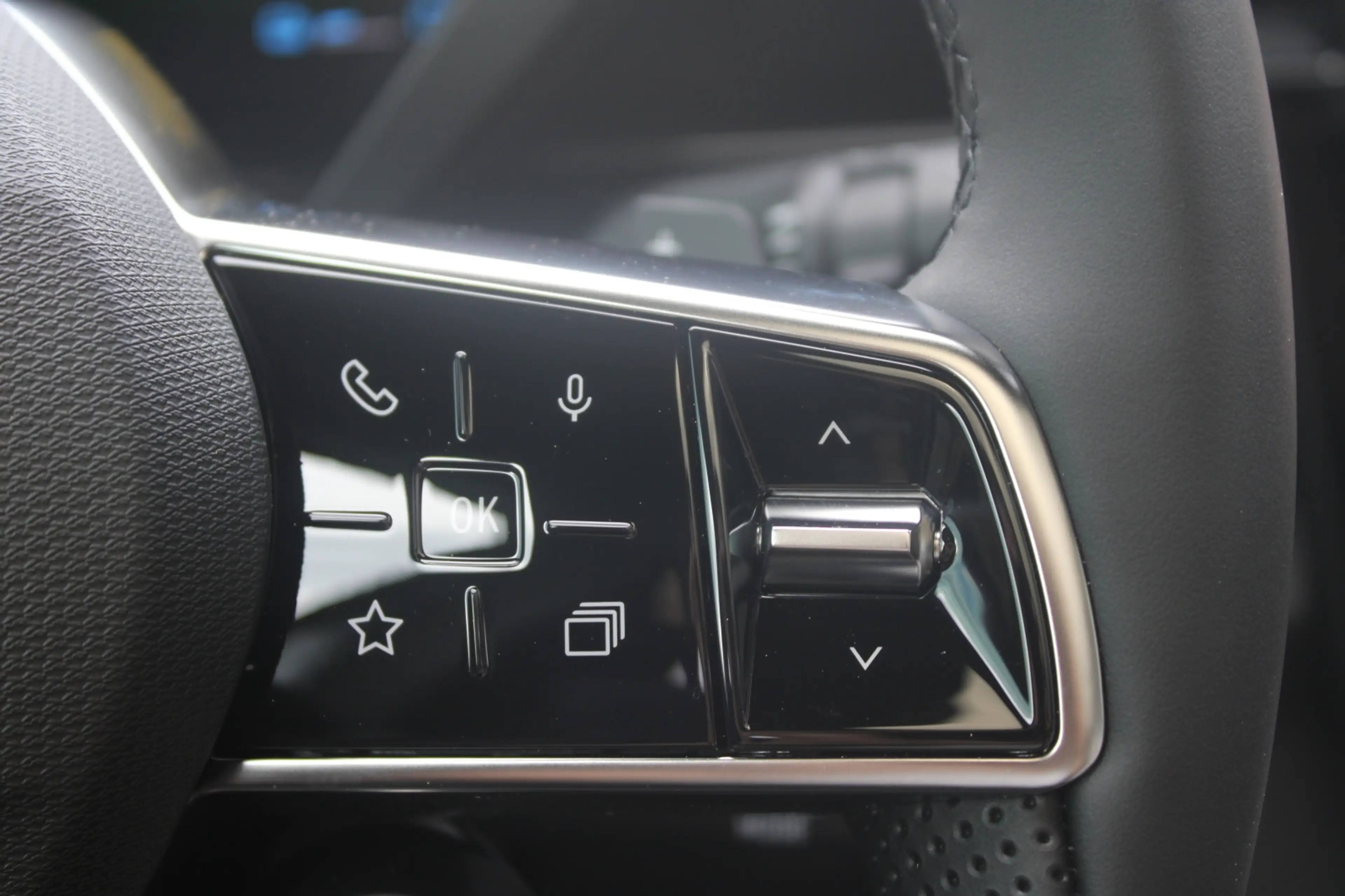 Renault Rafale RAFALE Atelier Alpine Hyper Hybrid E-Tech 4x4 300 — photo 8